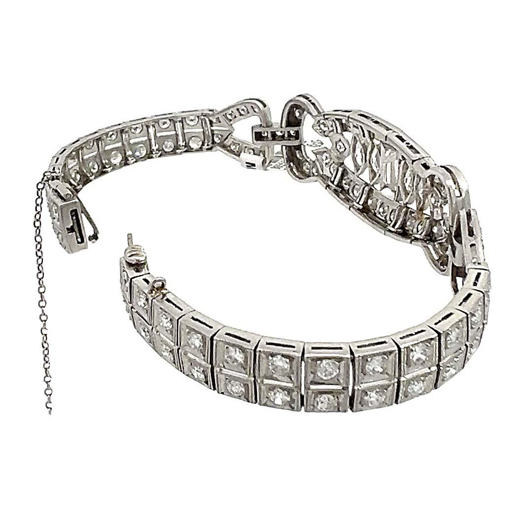 Antique Art Deco Platinum Diamond Bracelet In Excellent Condition For Sale In Beverly Hills, CA
