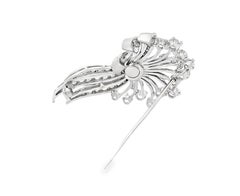 Antiguo broche Art Déco de platino y diamantes