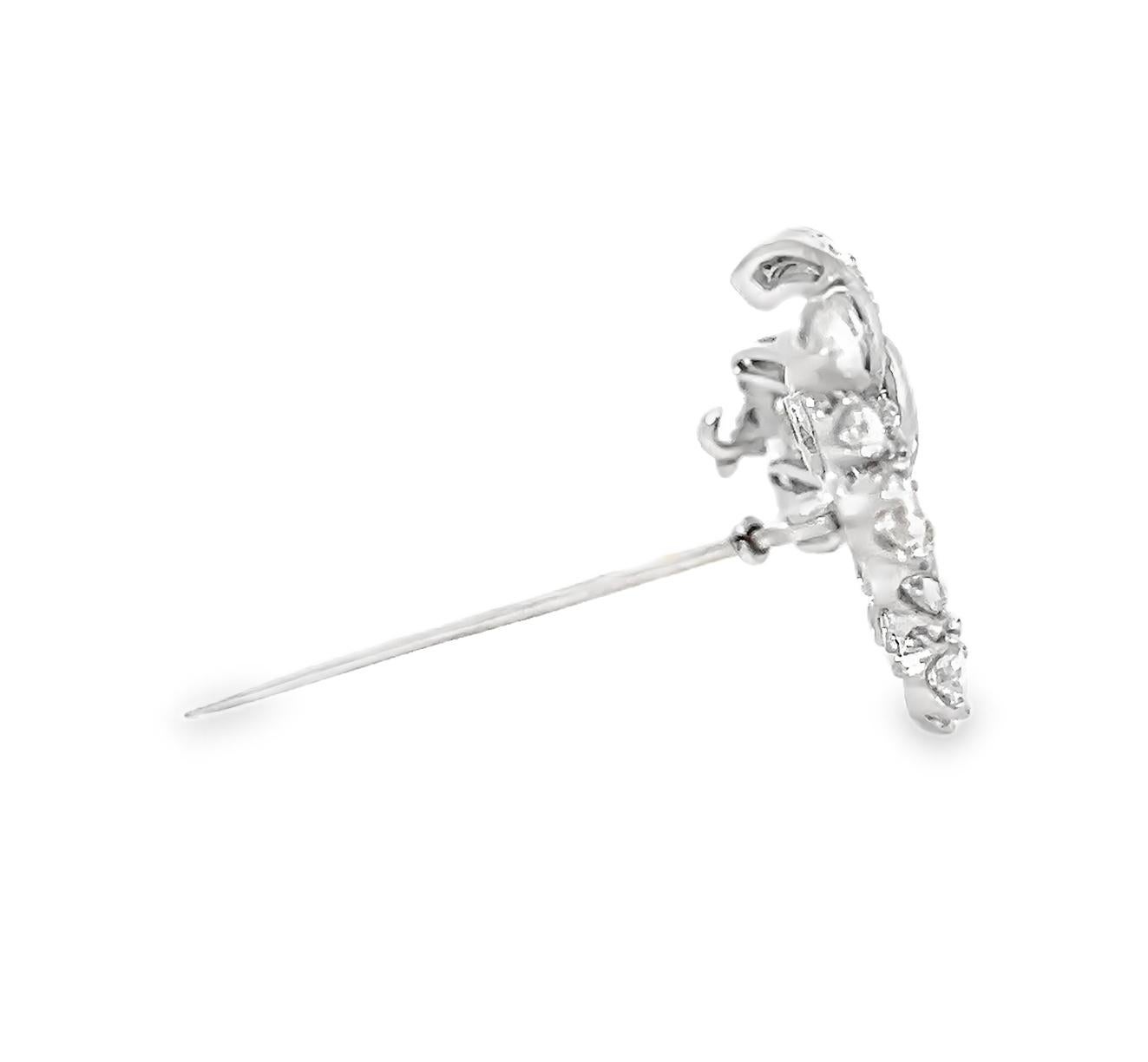 Antique Art Deco Platinum Diamond Brooch In Excellent Condition For Sale In Beverly Hills, CA