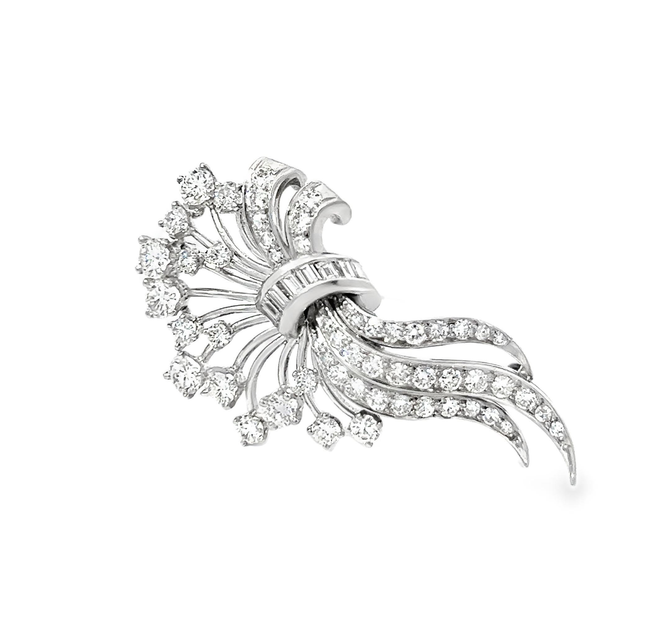 Women's or Men's Antique Art Deco Platinum Diamond Brooch For Sale