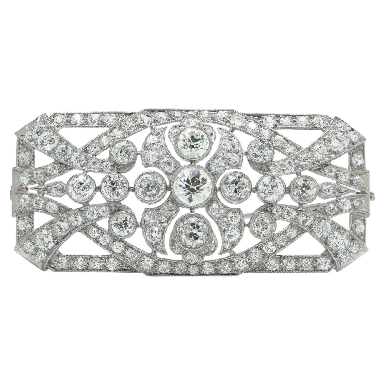 Spilla di platino e diamanti in stile antico Art Deco in vendita