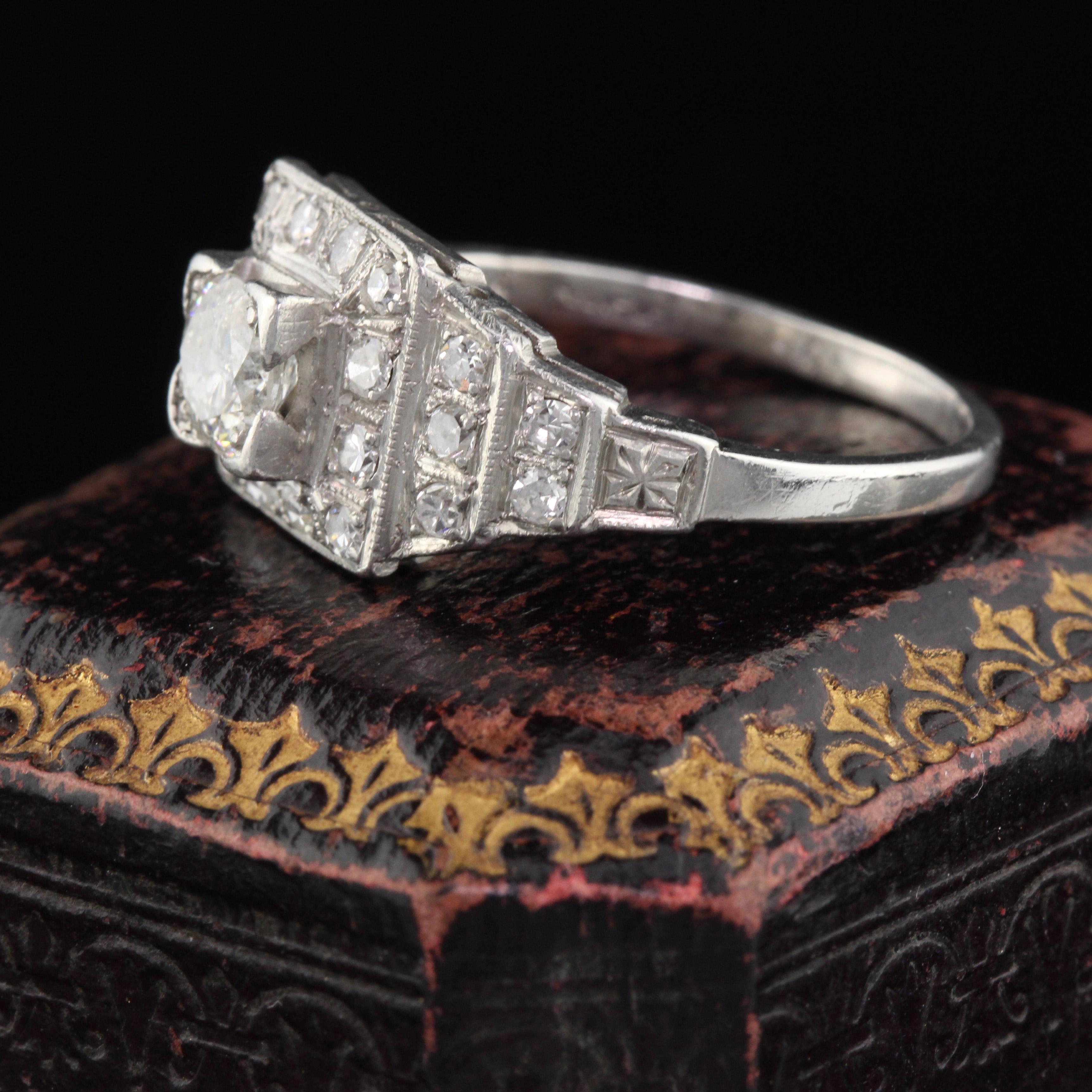 Round Cut Antique Art Deco Platinum and Diamond Engagement Ring For Sale