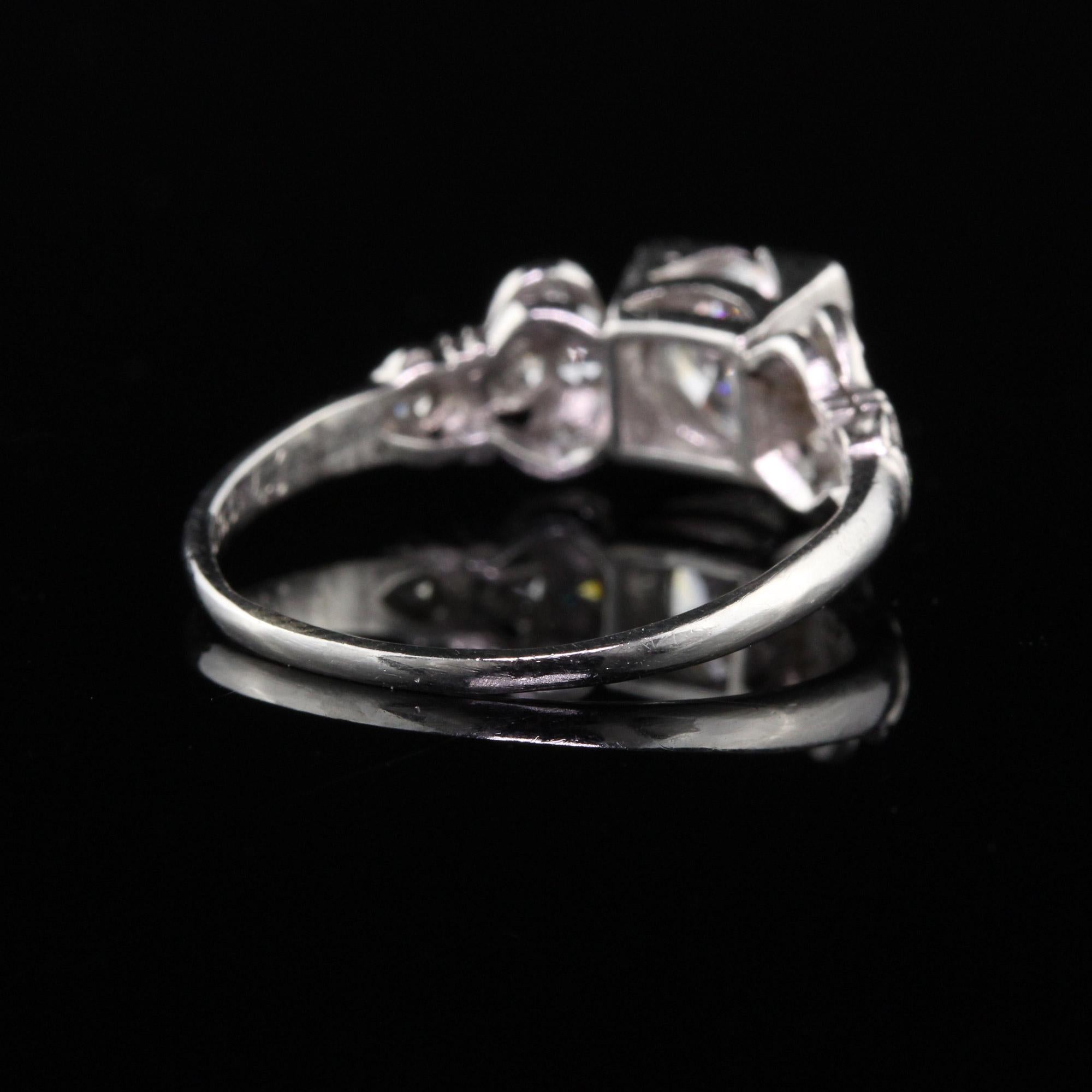 Antique Art Deco Platinum Diamond Engagement Ring In Good Condition In Great Neck, NY