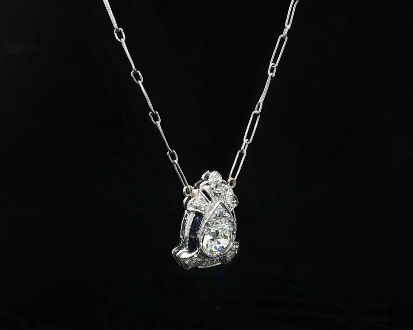 Antico ciondolo in platino Art Deco con scudo di diamanti Collana a catena fatta a mano in vendita 5