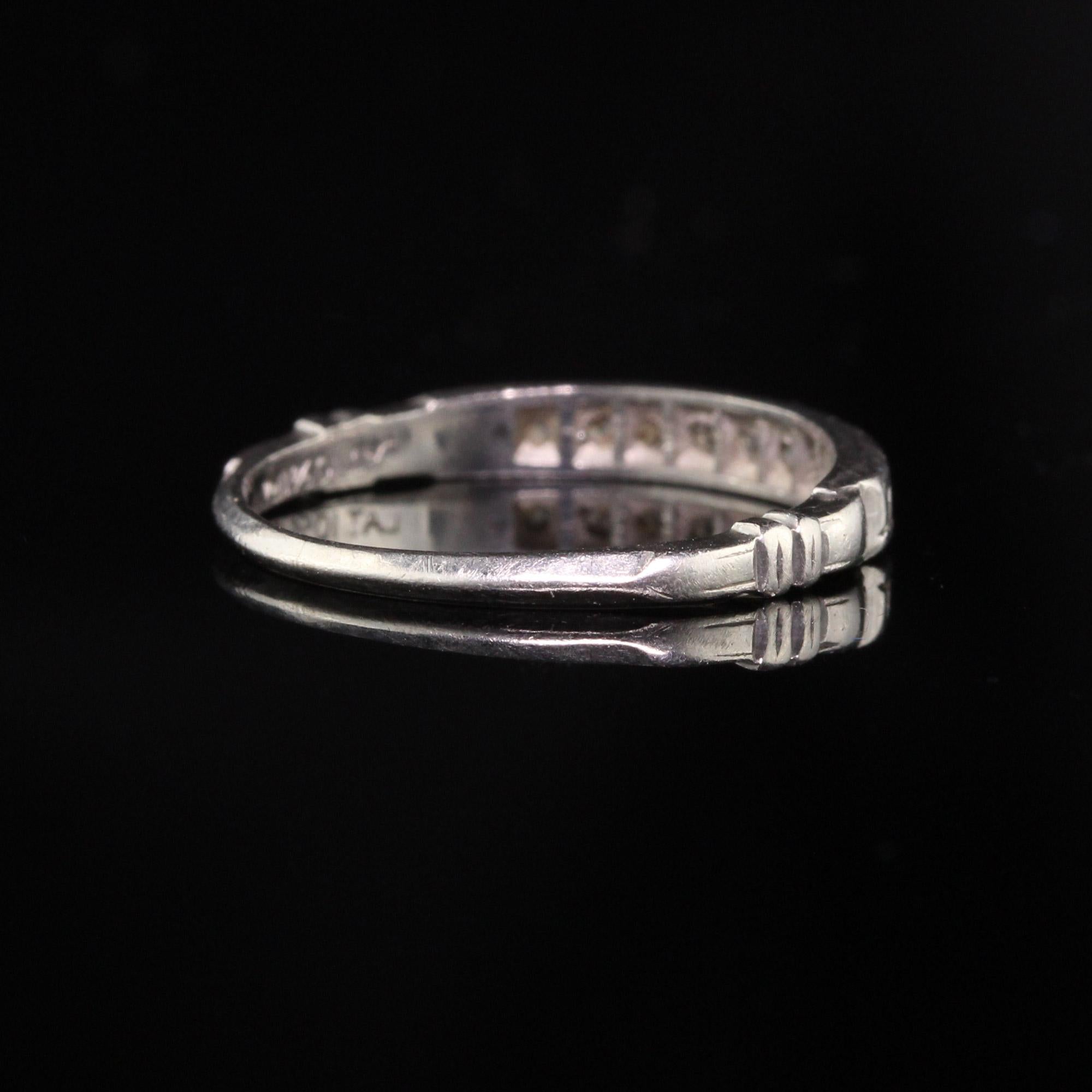 Antique Art Deco Platinum Diamond Wedding Band In Good Condition In Great Neck, NY