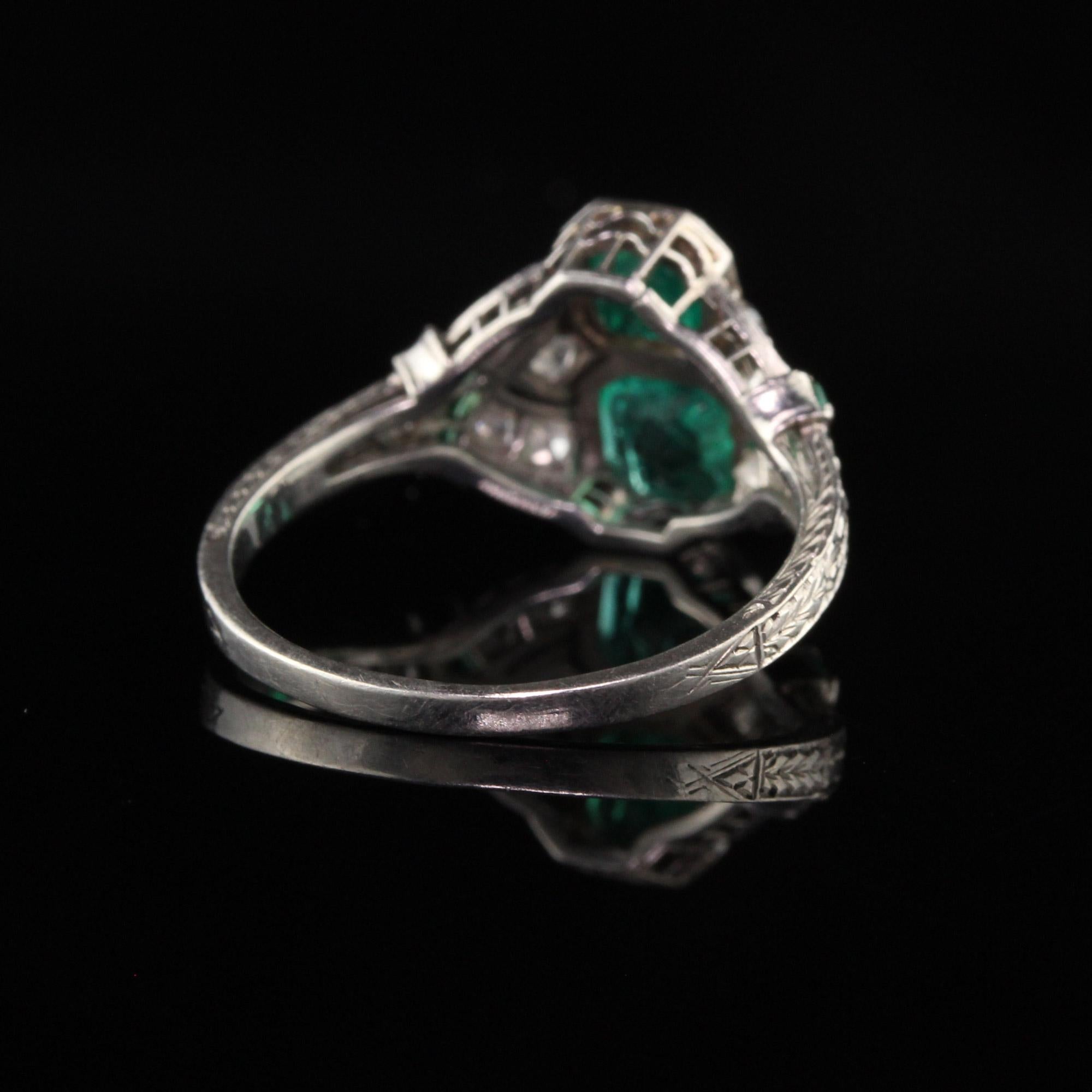 Antique Art Deco Platinum Emerald and Diamond Filigree Ring In Good Condition In Great Neck, NY