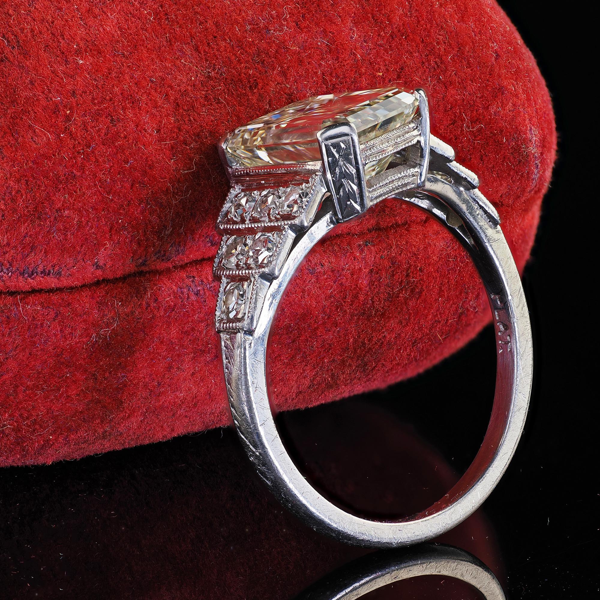 Antique Art Deco Platinum Emerald Cut Diamond Engraved Engagement Ring - GIA In Good Condition For Sale In Great Neck, NY