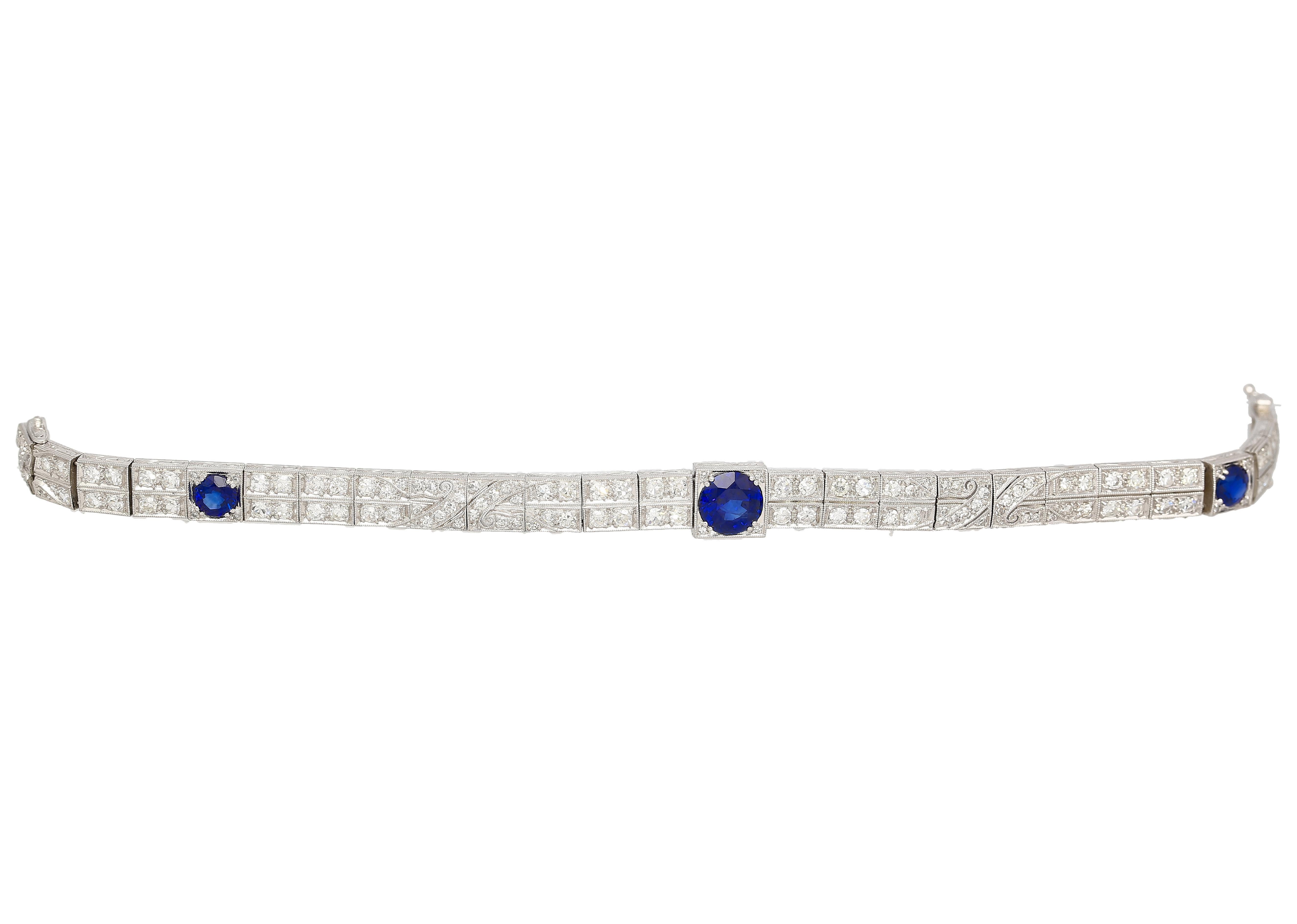 Antique Art Deco Platinum Filigree Blue Sapphire & Diamond Bracelet For Sale 3