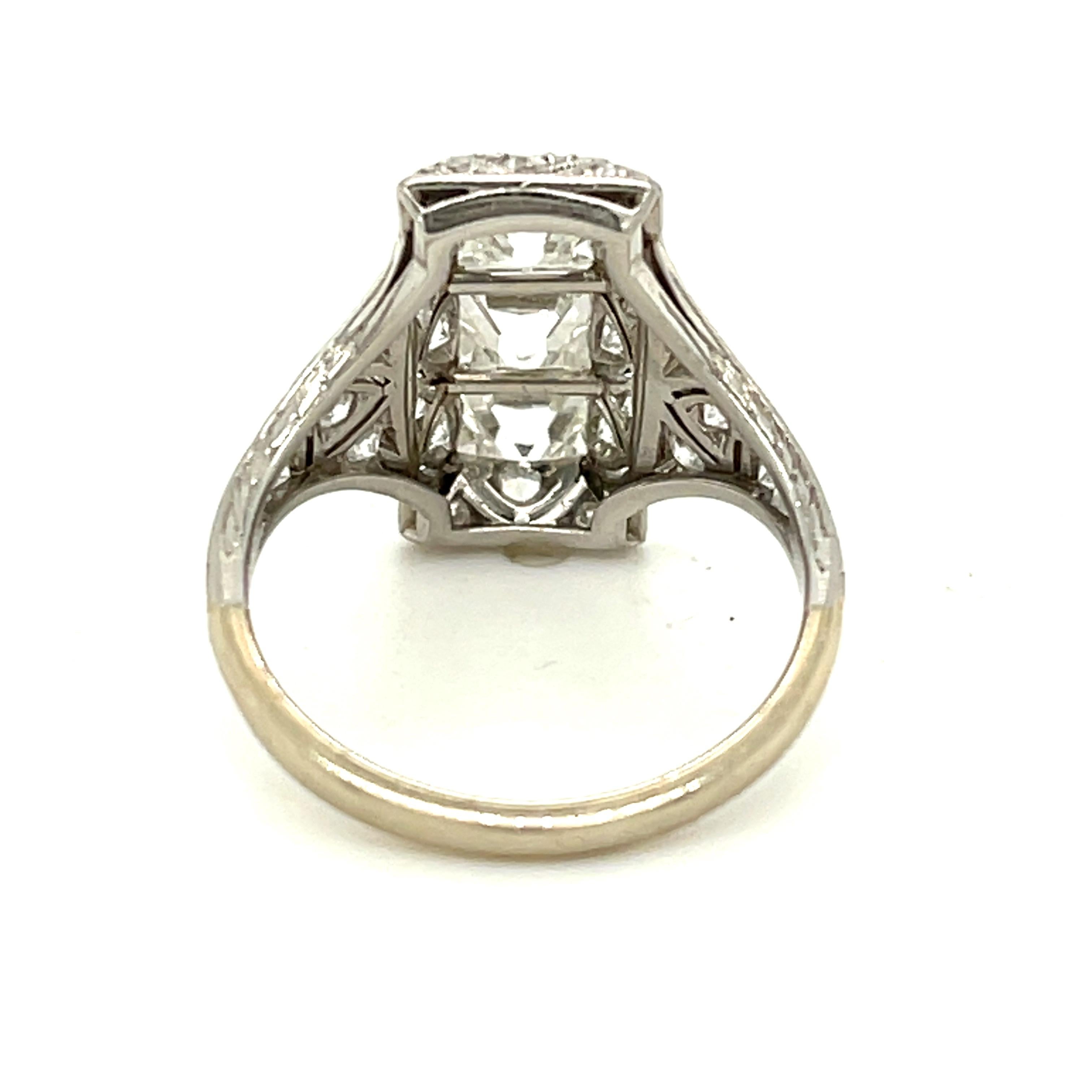 Antique Art Deco Platinum French Cut Diamond Filigree Ring In Good Condition In New York, NY