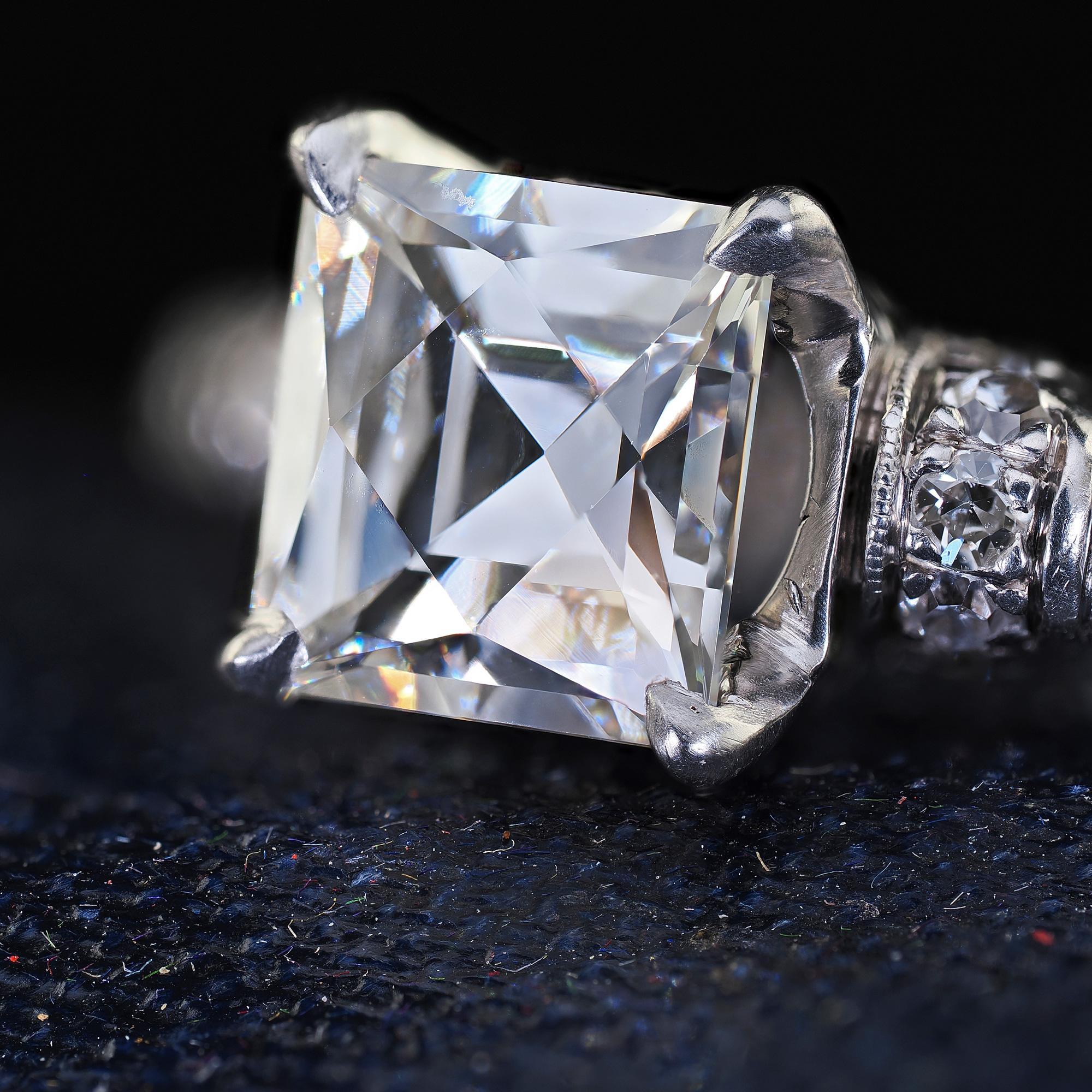 Antique Art Deco Platinum French Cut Diamond Solitaire Engagement Ring - GIA For Sale 3