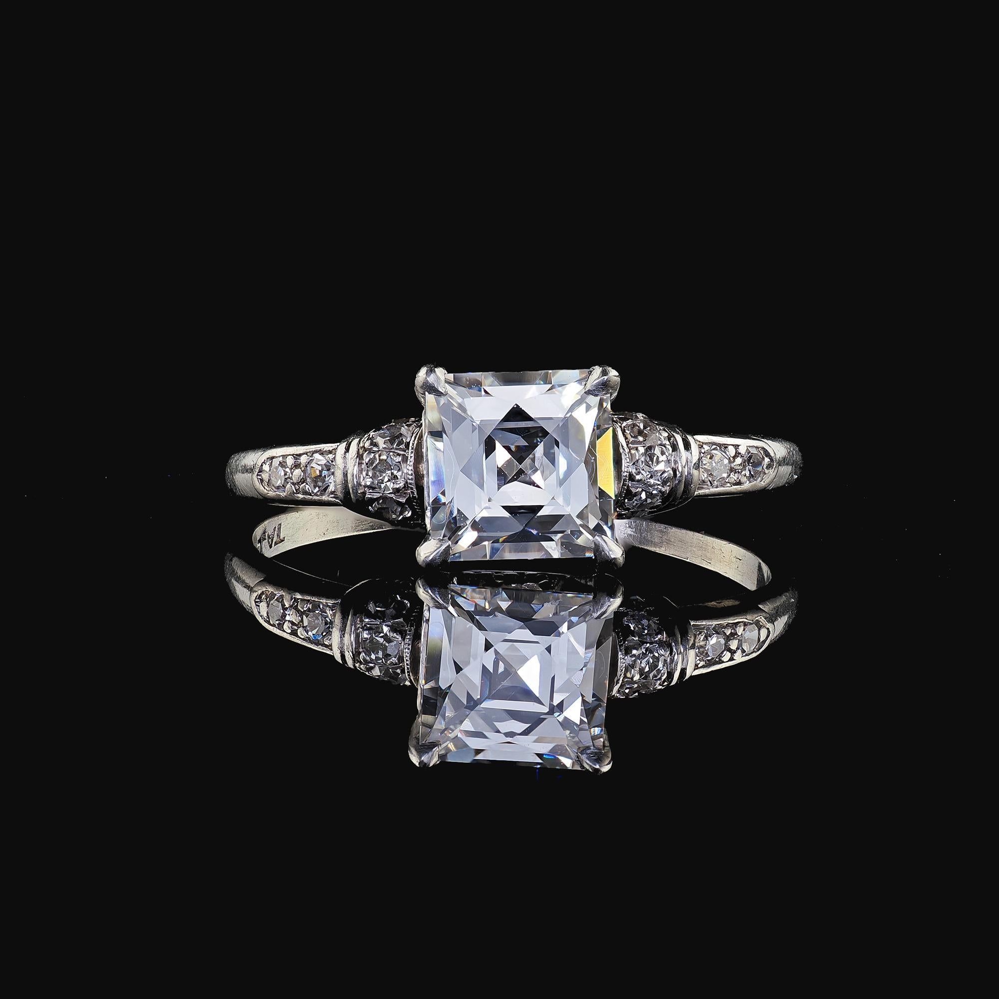 Antique Art Deco Platinum French Cut Diamond Solitaire Engagement Ring - GIA For Sale 4