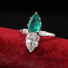 Antique Art Deco Platinum French Pear Diamond Emerald Toi Et Moi Engagement Ring