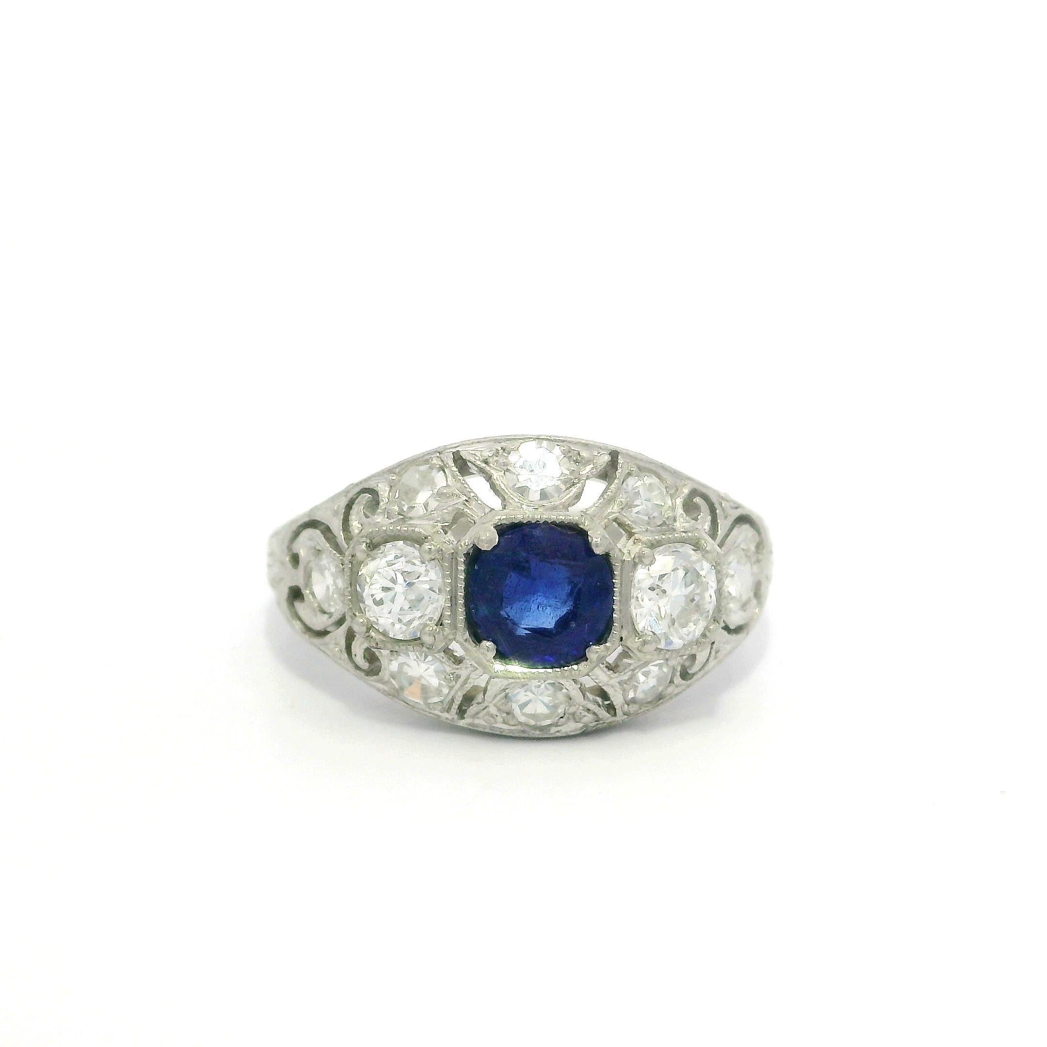Antique Art Deco Platinum GIA 0.97ctw Burma No Heat Sapphire & Diamond Ring en venta 6
