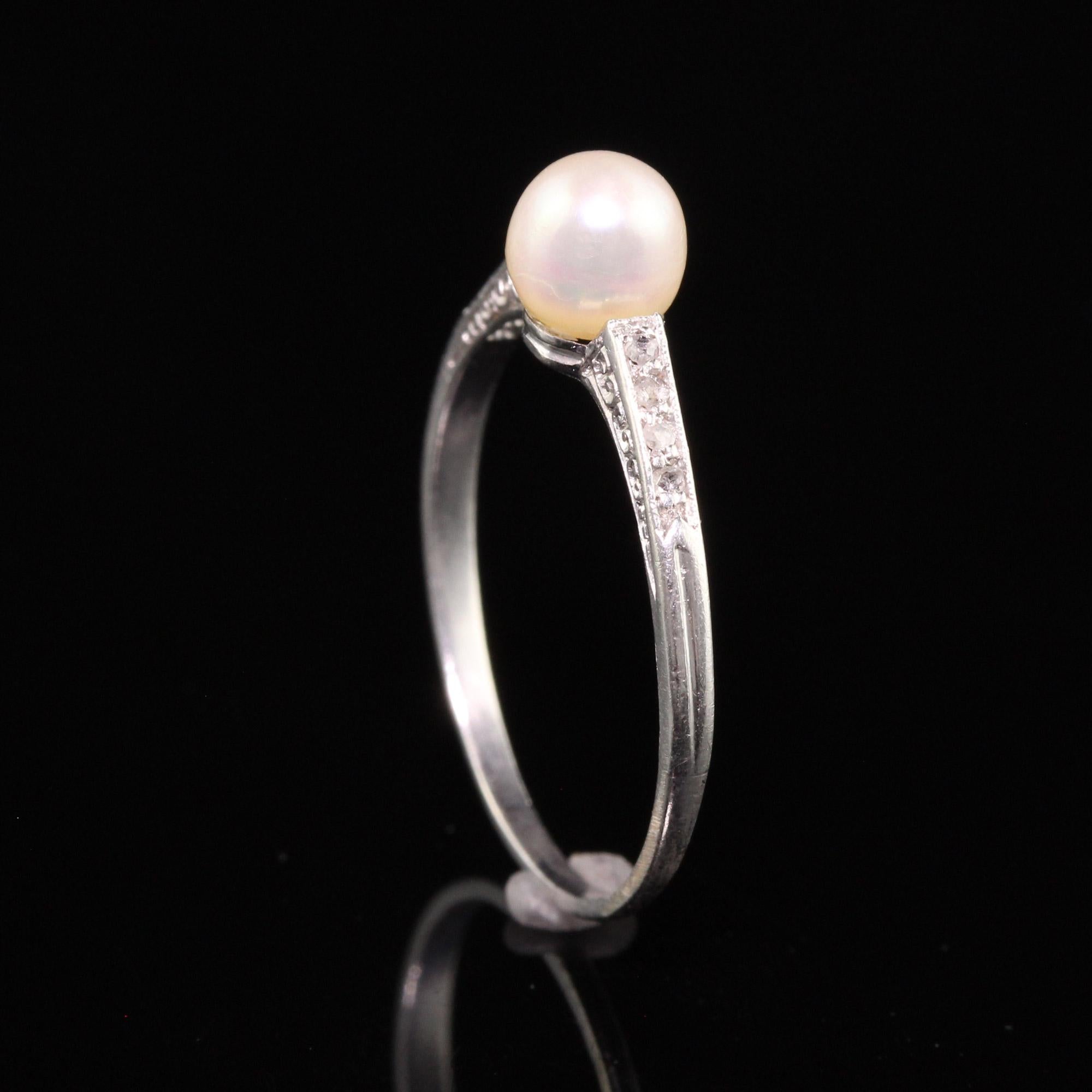 Antique Art Deco Platinum Natural Pearl and Diamond Engagement Ring In Good Condition For Sale In Great Neck, NY