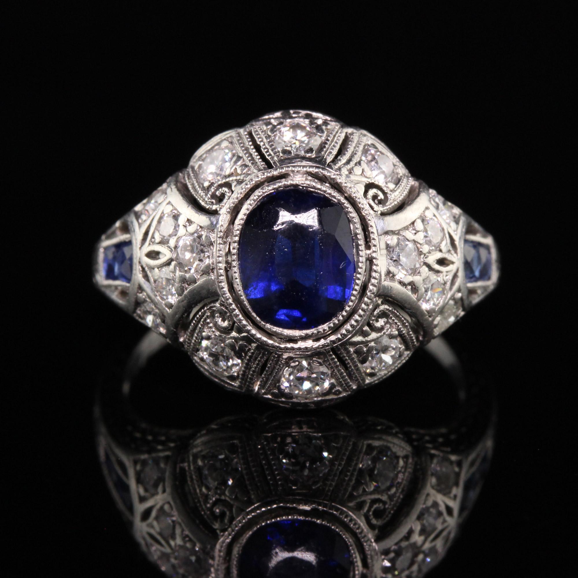 Women's Antique Art Deco Platinum Natural Sapphire Diamond Engagement Ring