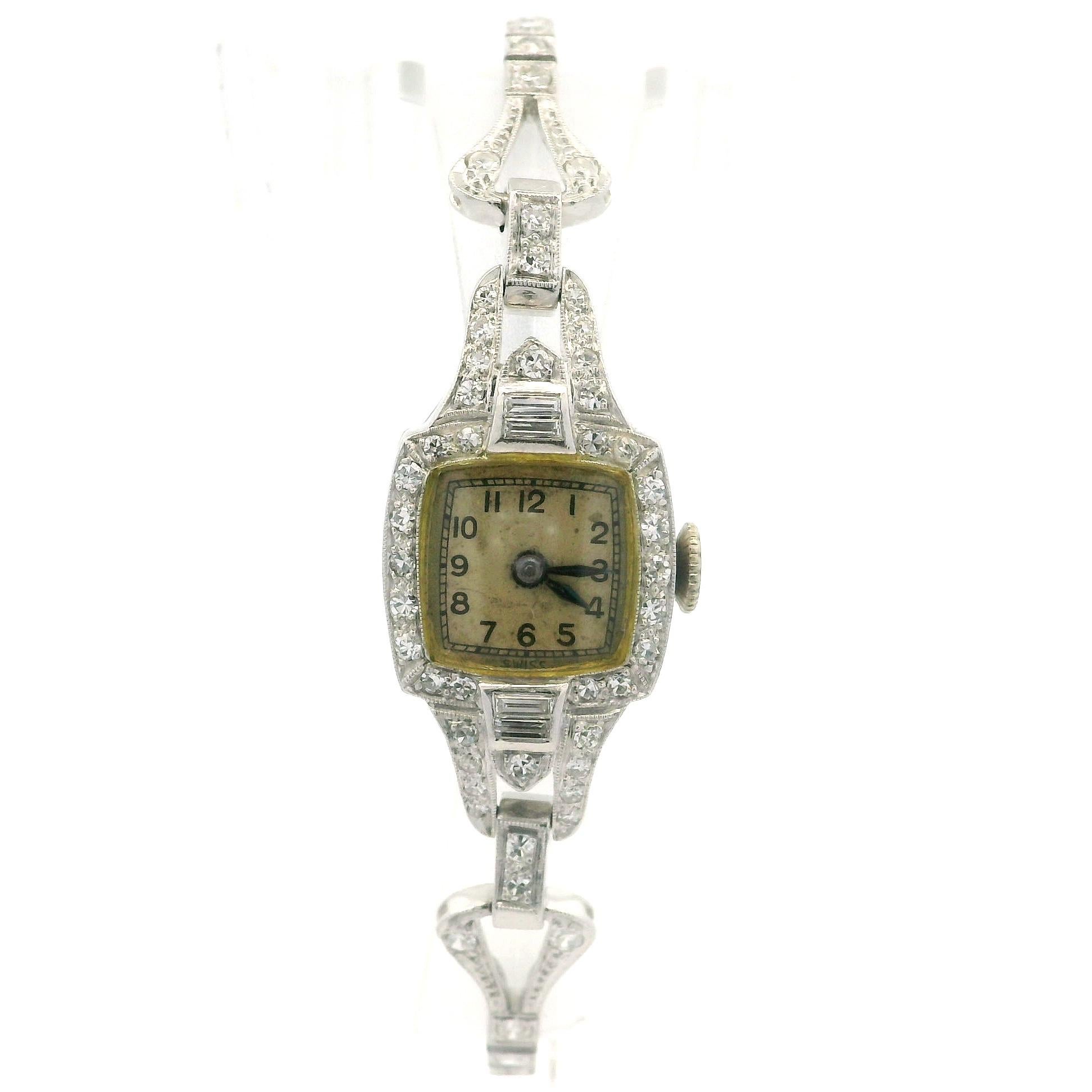 Antiguo Reloj de Pulsera Art Decó de Platino y Diamantes talla antigua 2