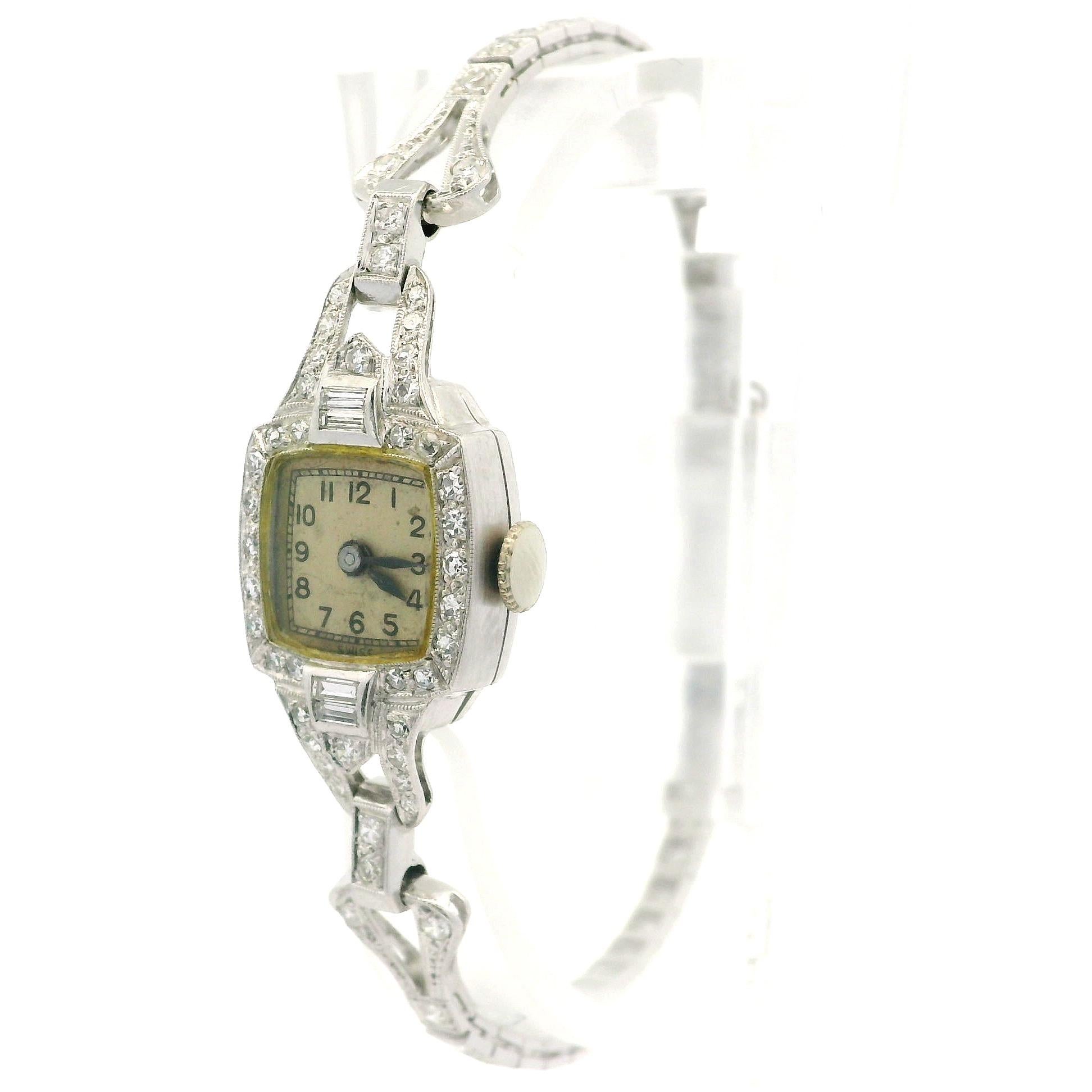 Antiguo Reloj de Pulsera Art Decó de Platino y Diamantes talla antigua 3