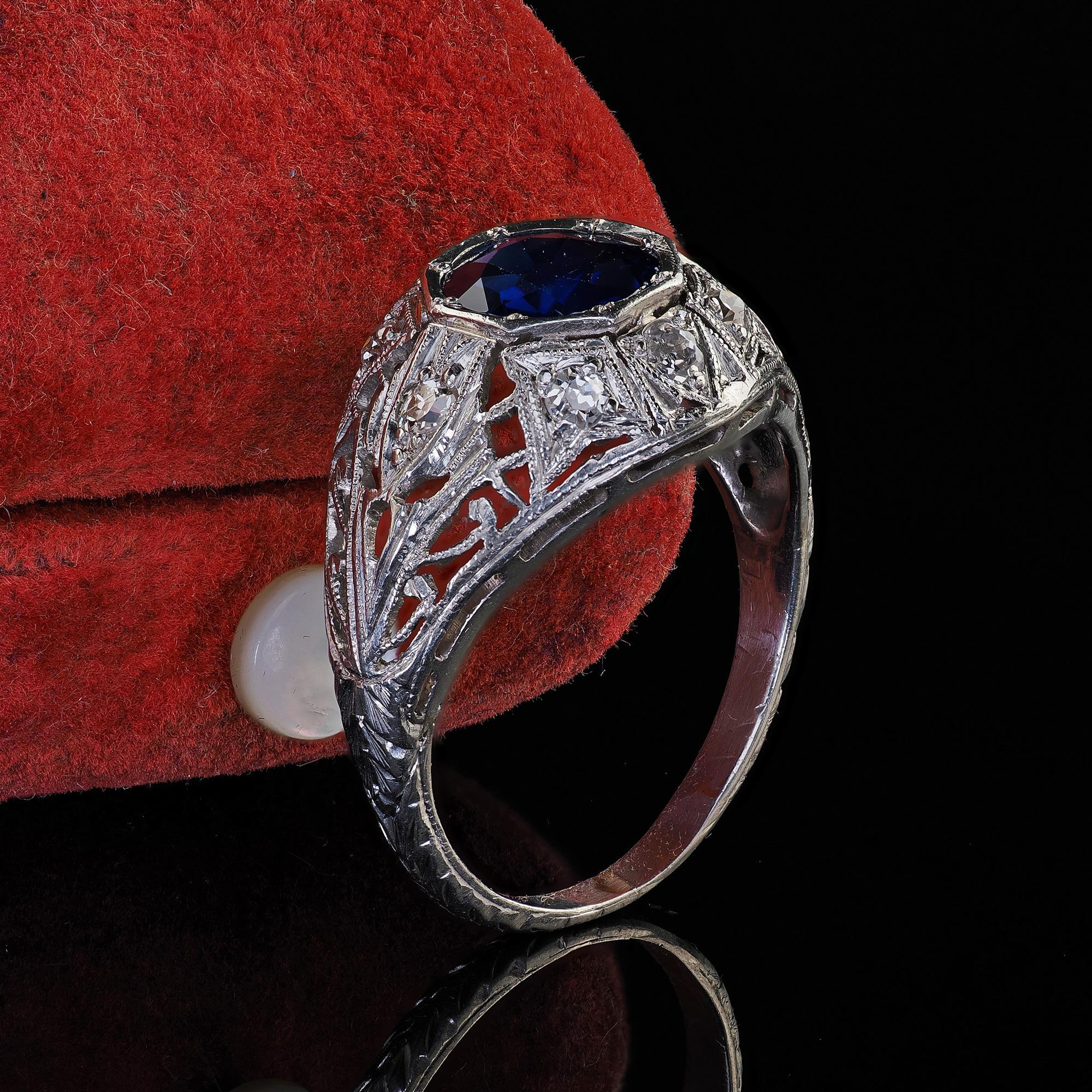 Oval Cut Antique Art Deco Platinum Old Cut Sapphire No Heat Diamond Engagement Ring - GIA For Sale