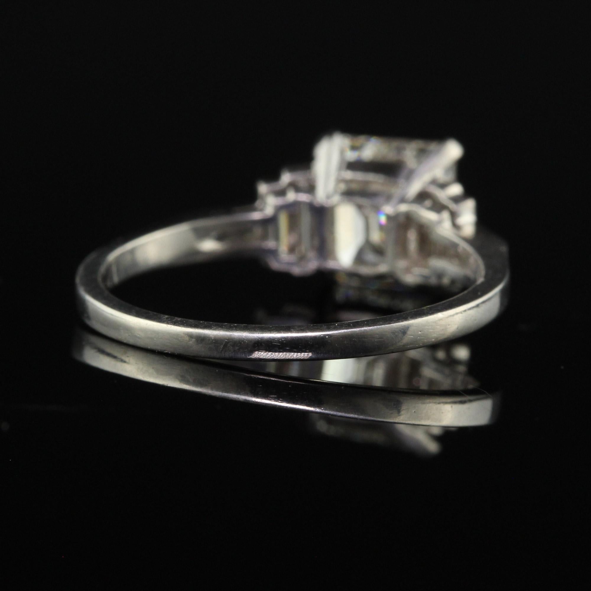 Antiker Art-Déco-Verlobungsring aus Platin mit Diamanten im alteuropäischen Smaragdschliff - GIA Damen