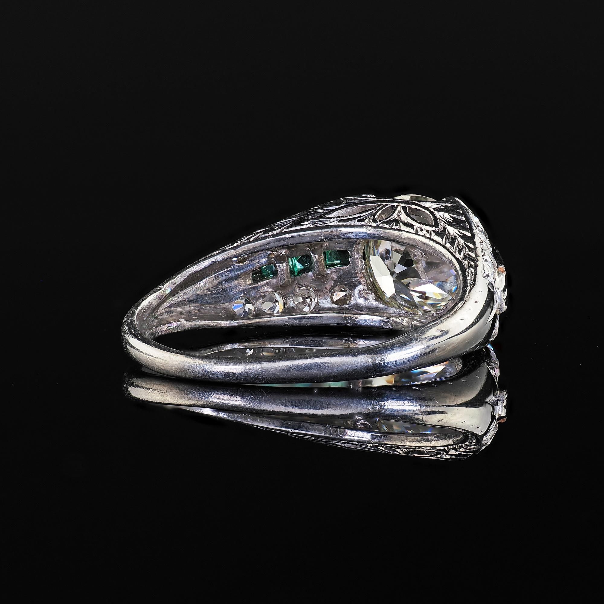 Antique Art Deco Platinum Old Euro Diamond and Emerald Engagement Ring - GIA For Sale 2
