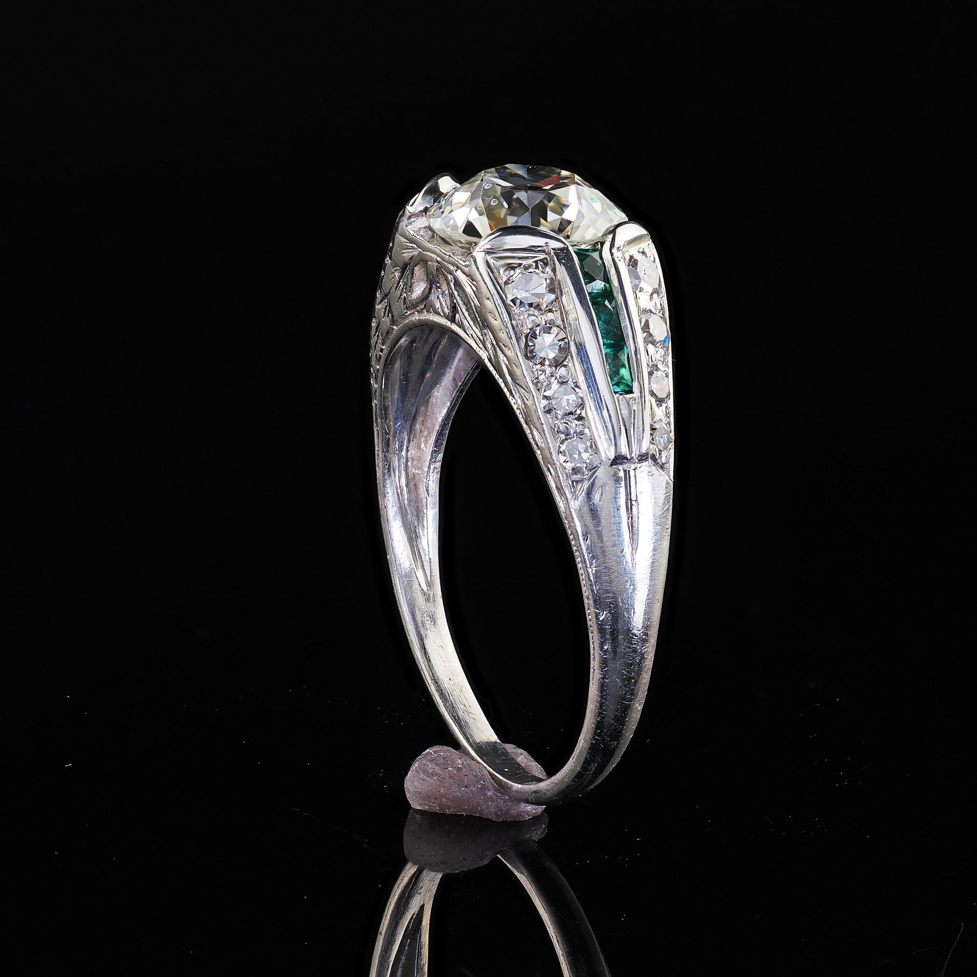 Antique Art Deco Platinum Old Euro Diamond and Emerald Engagement Ring - GIA For Sale 3