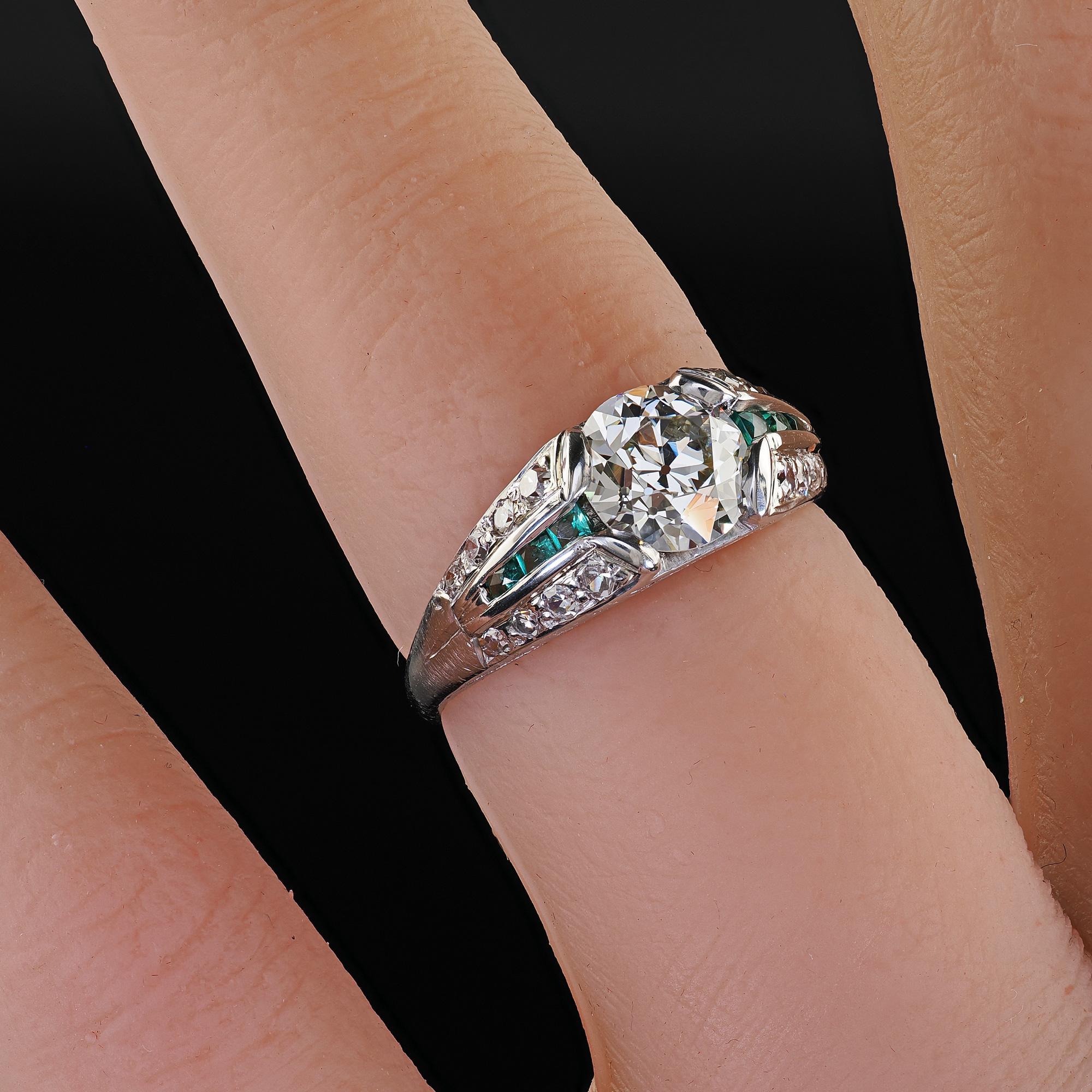 Antique Art Deco Platinum Old Euro Diamond and Emerald Engagement Ring - GIA For Sale 4