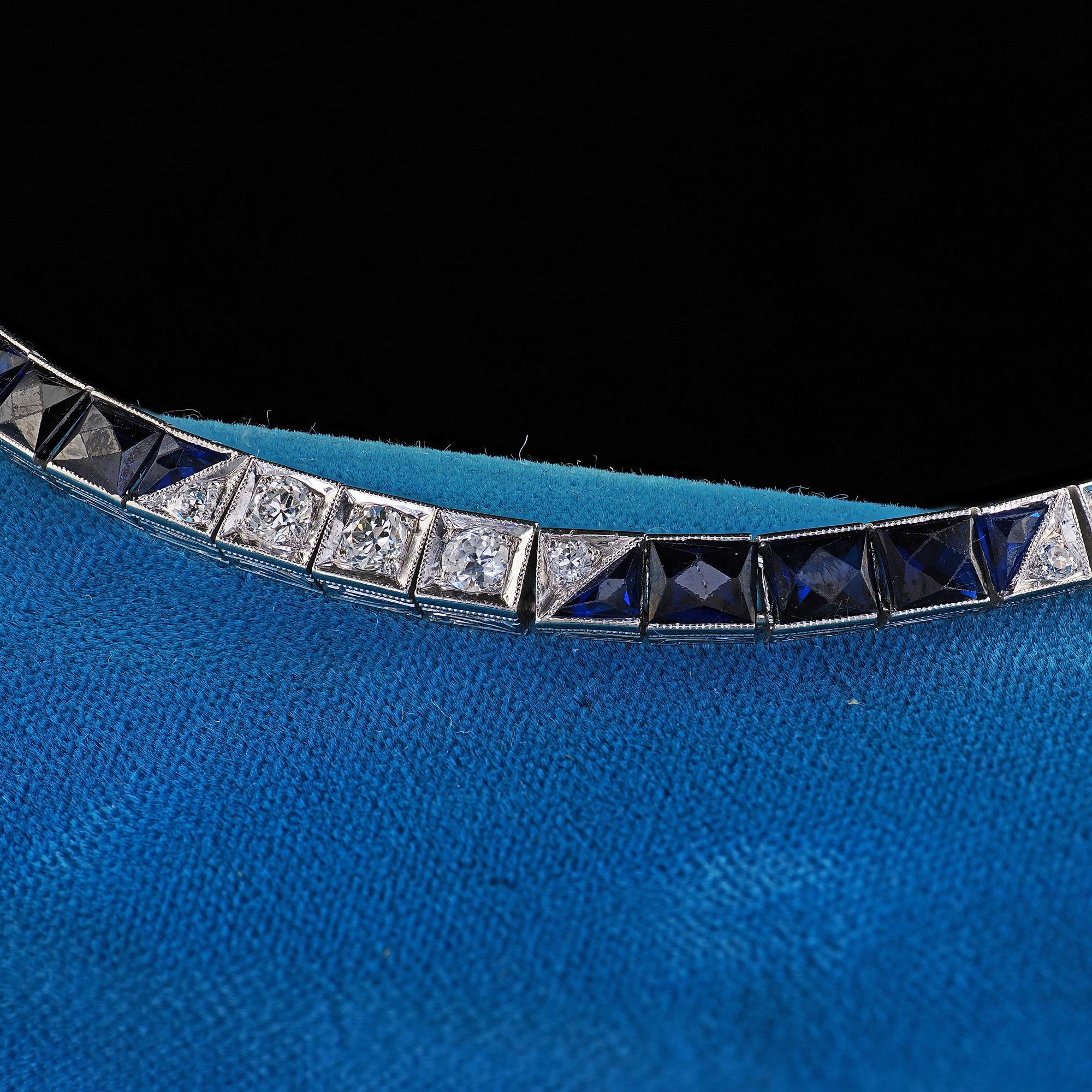 Bracelet Art déco ancien ligne de diamants européens anciens et saphirs synthétiques Bon état - En vente à Great Neck, NY