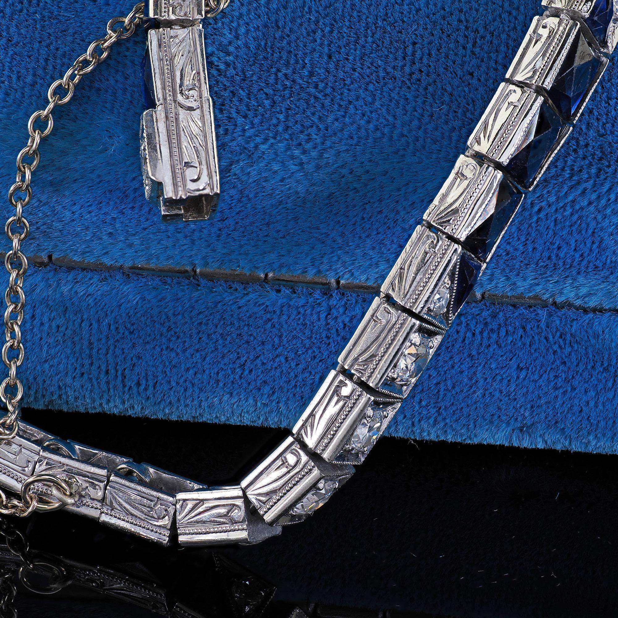 Bracelet Art déco ancien ligne de diamants européens anciens et saphirs synthétiques en vente 3