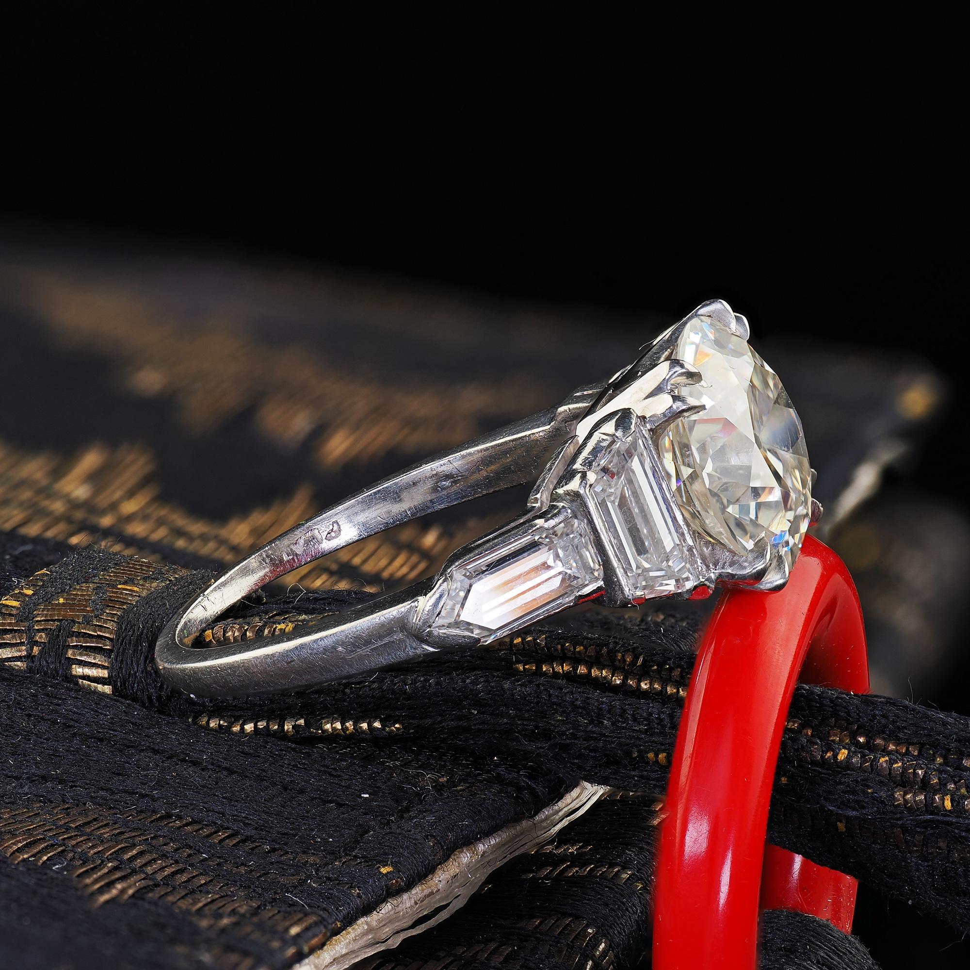 Antique Art Deco Platinum Old Euro Diamond Bullet Cut Engagement Ring - GIA In Good Condition For Sale In Great Neck, NY