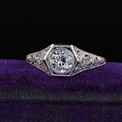 Antiker filigraner Art-Déco-Verlobungsring aus Platin mit altem Eurodiamant - GIA