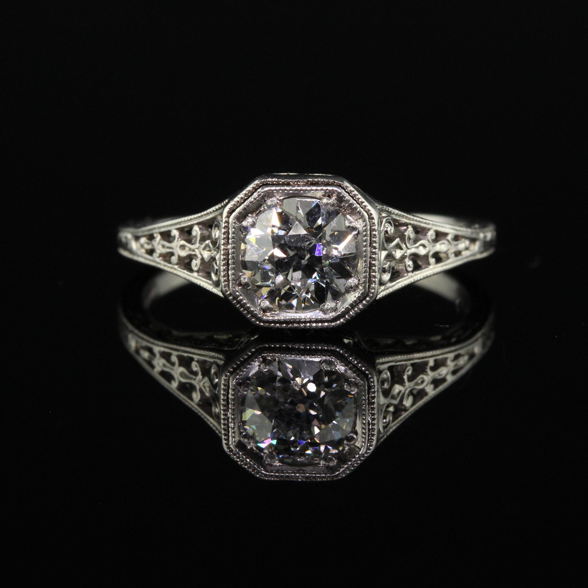 Women's Antique Art Deco Platinum Old Euro Diamond Filigree Engagement Ring - GIA For Sale