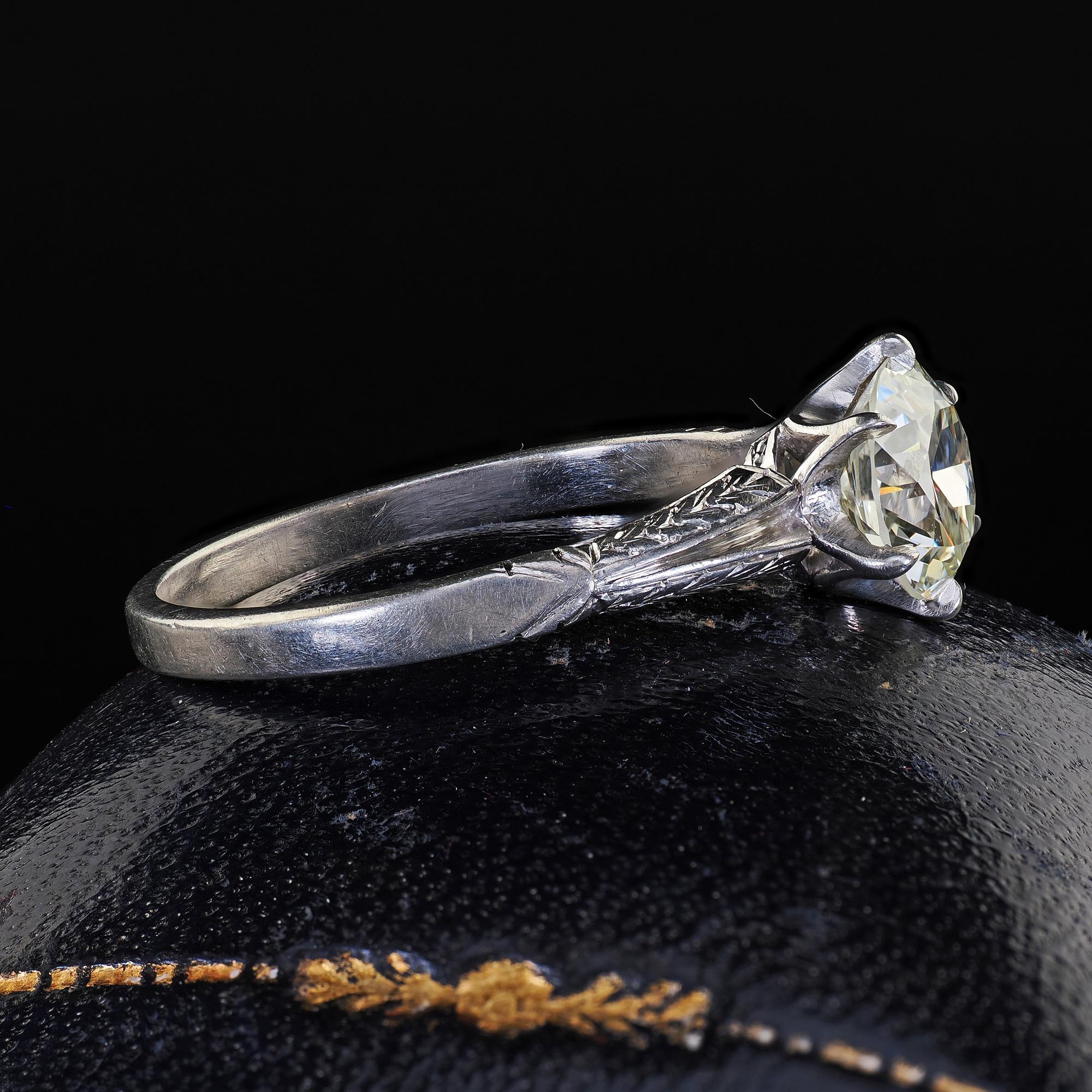 Bague de fiançailles solitaire Art déco ancienne en platine avec diamants européens anciens - GIA Bon état - En vente à Great Neck, NY