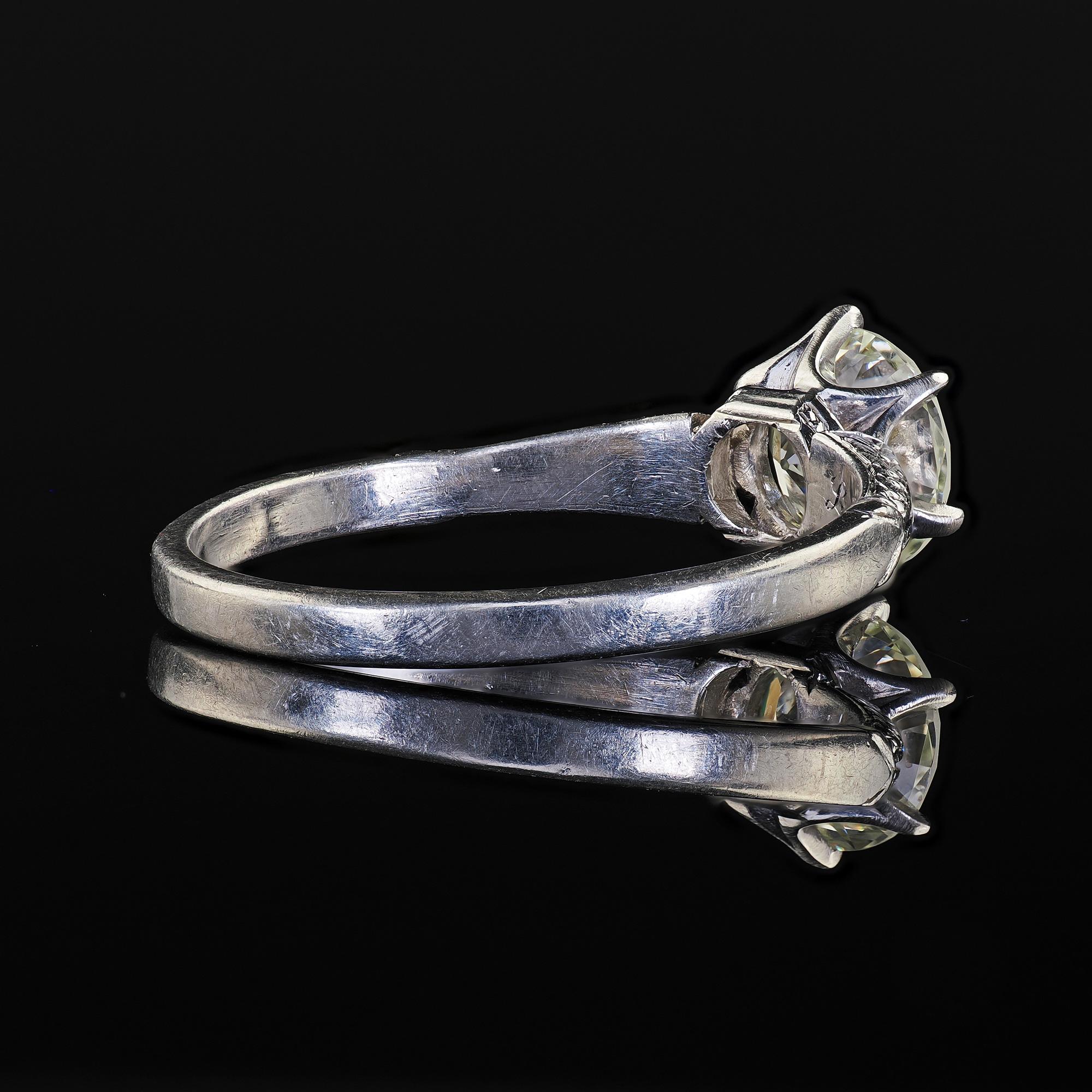 Bague de fiançailles solitaire Art déco ancienne en platine avec diamants européens anciens - GIA en vente 4
