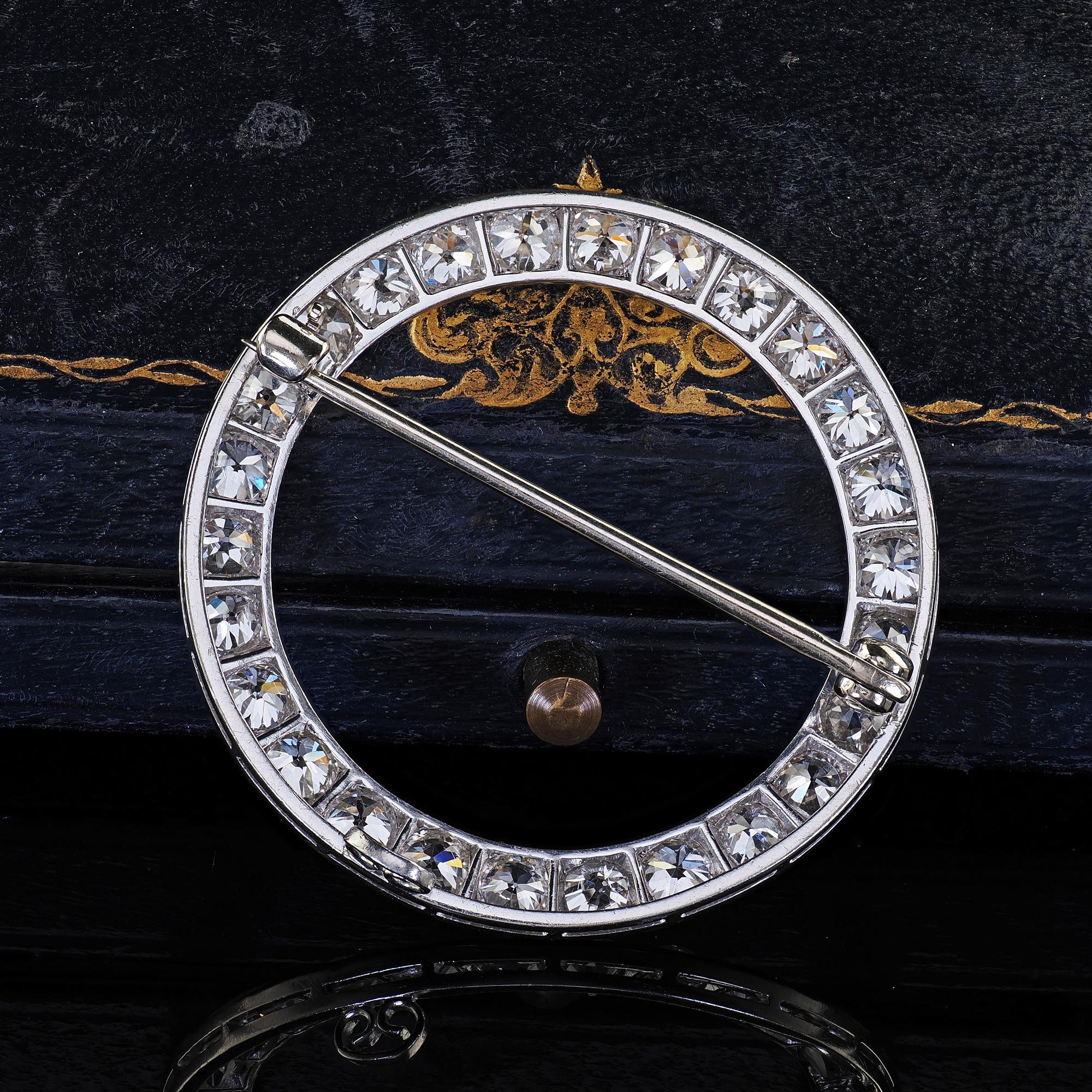 Antike Art Deco Platin Alteuropäischer Schliff Diamant Kreis Pin Brosche im Angebot 3