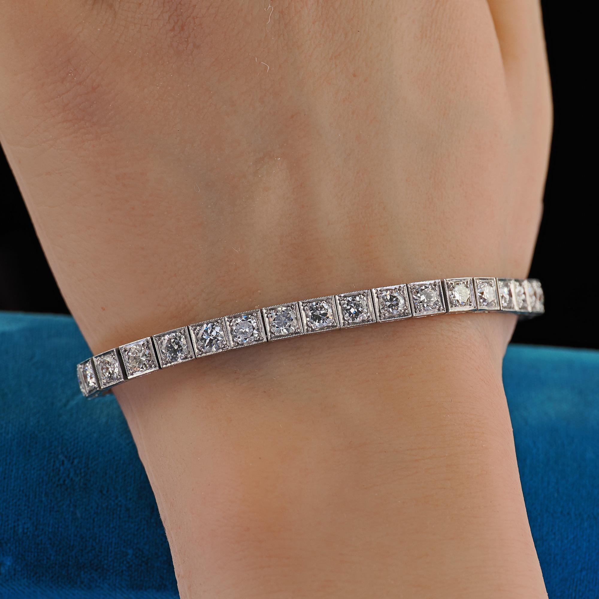 Antikes Art Deco Platin Alt Europäischer Schliff Diamant Classic Tennis Armband im Angebot 7