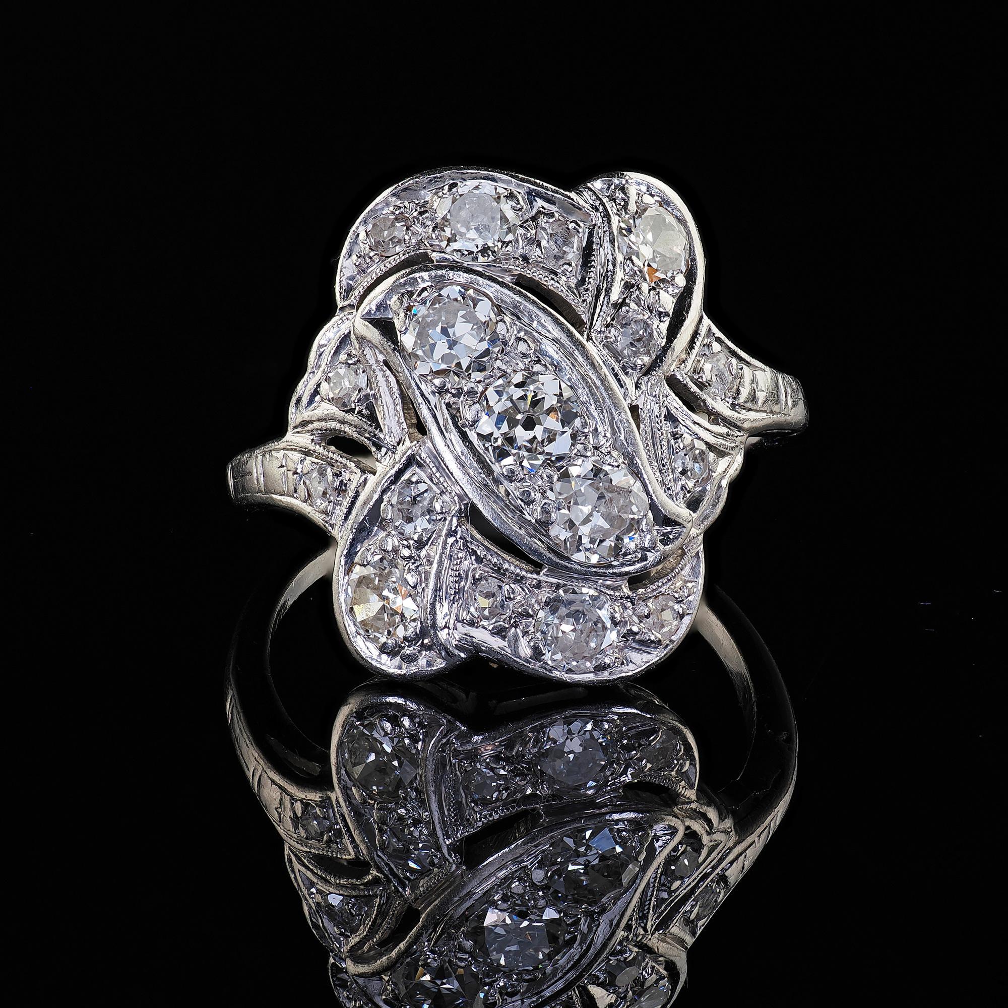 Anillo Escudo Cóctel Antiguo Art Decó Platino Diamante Corte Viejo Europeo en venta 2