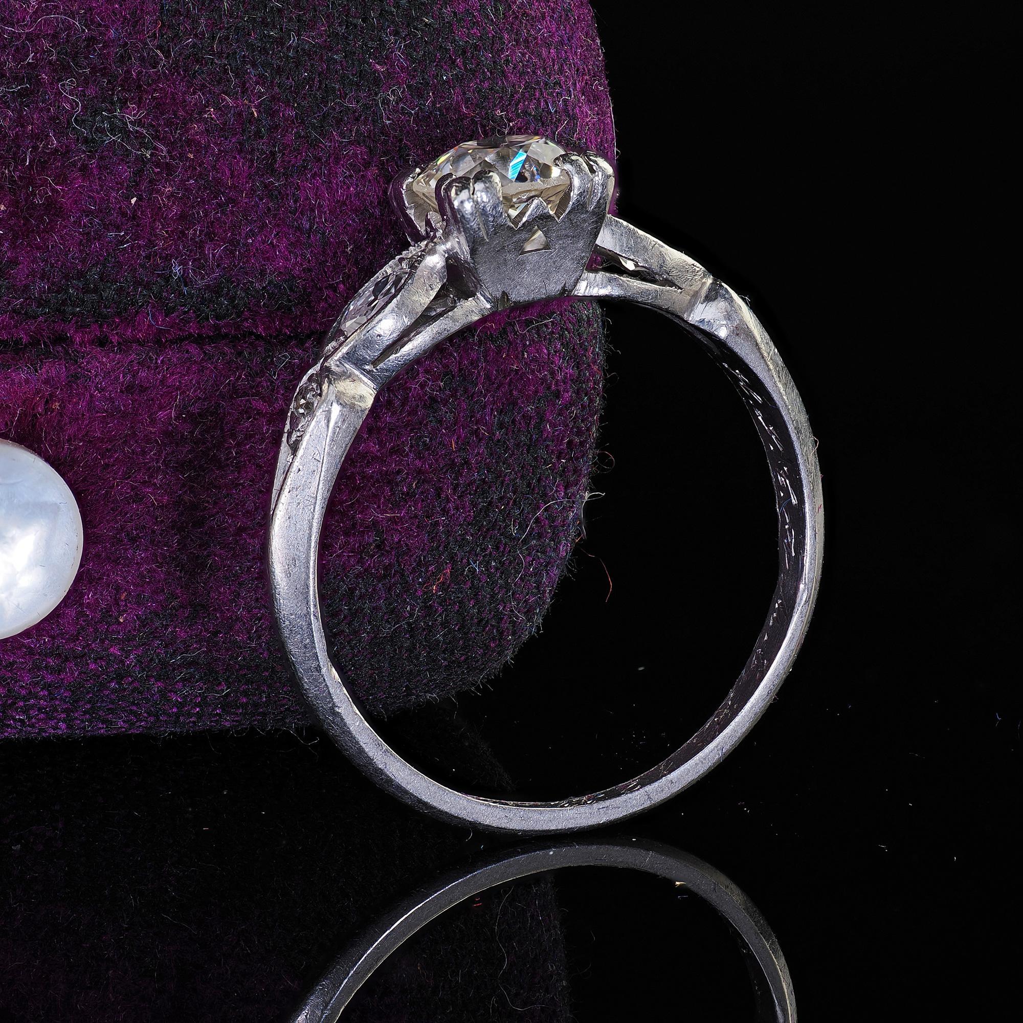 Women's Antique Art Deco Platinum Old European Cut Diamond Engagement Ring For Sale