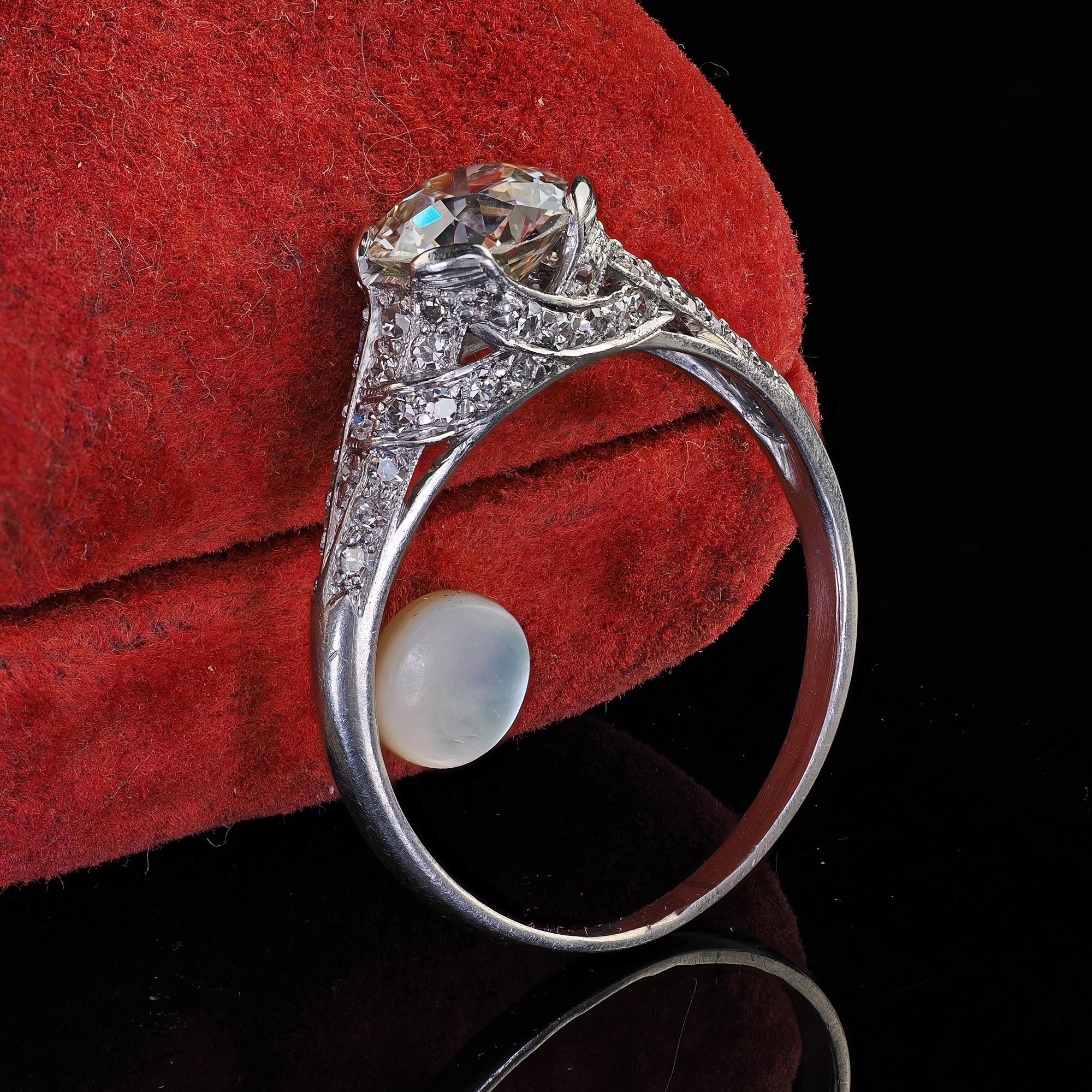 Antique Art Deco Platinum Old European Cut Diamond Engagement Ring - GIA In Good Condition For Sale In Great Neck, NY