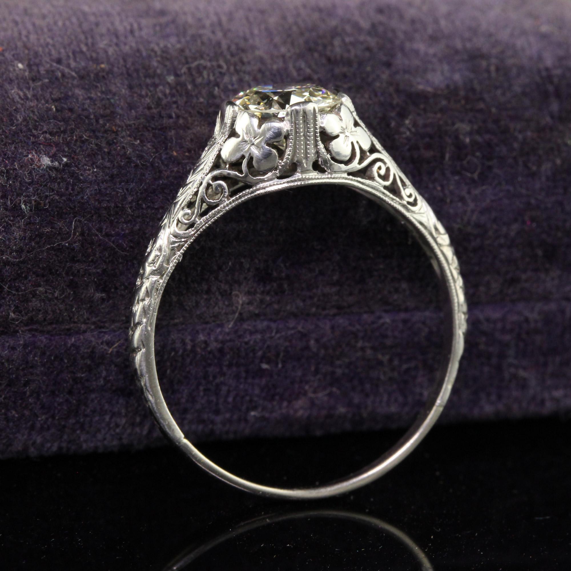 Antiker Art-Déco-Verlobungsring aus Platin mit Diamanten im alteuropäischen Schliff - GIA (Alteuropäischer Schliff) im Angebot