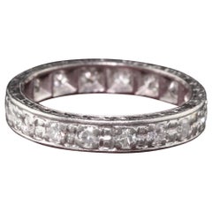 Anneau d'éternité Art déco ancien en platine avec diamants taille vieille Europe