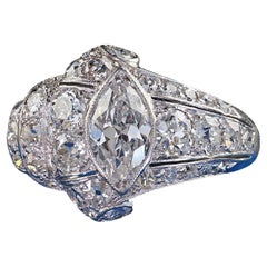 Antico anello da cocktail in platino Art Deco con diamante marquise taglio vecchio europeo