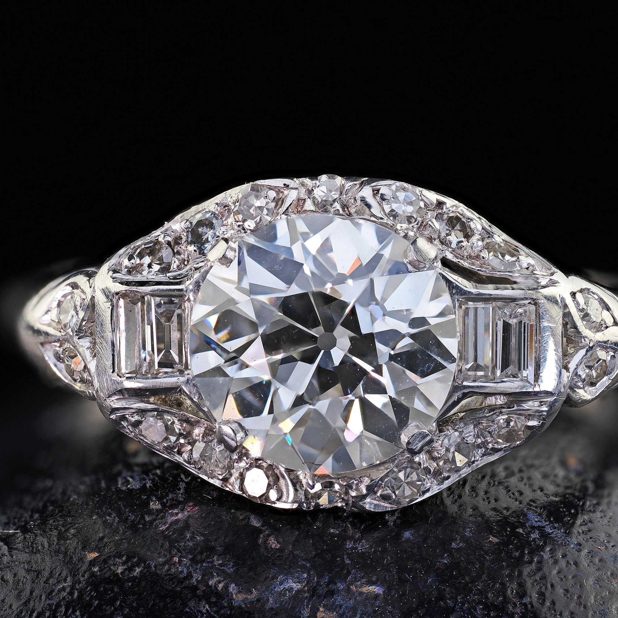 Donna Anello di fidanzamento Baguette con diamante antico in platino Art Deco - GIA in vendita