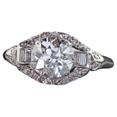 Antiker Art Deco Platin-Verlobungsring mit Baguette-Diamant im alteuropäischen Art déco-Stil - GIA