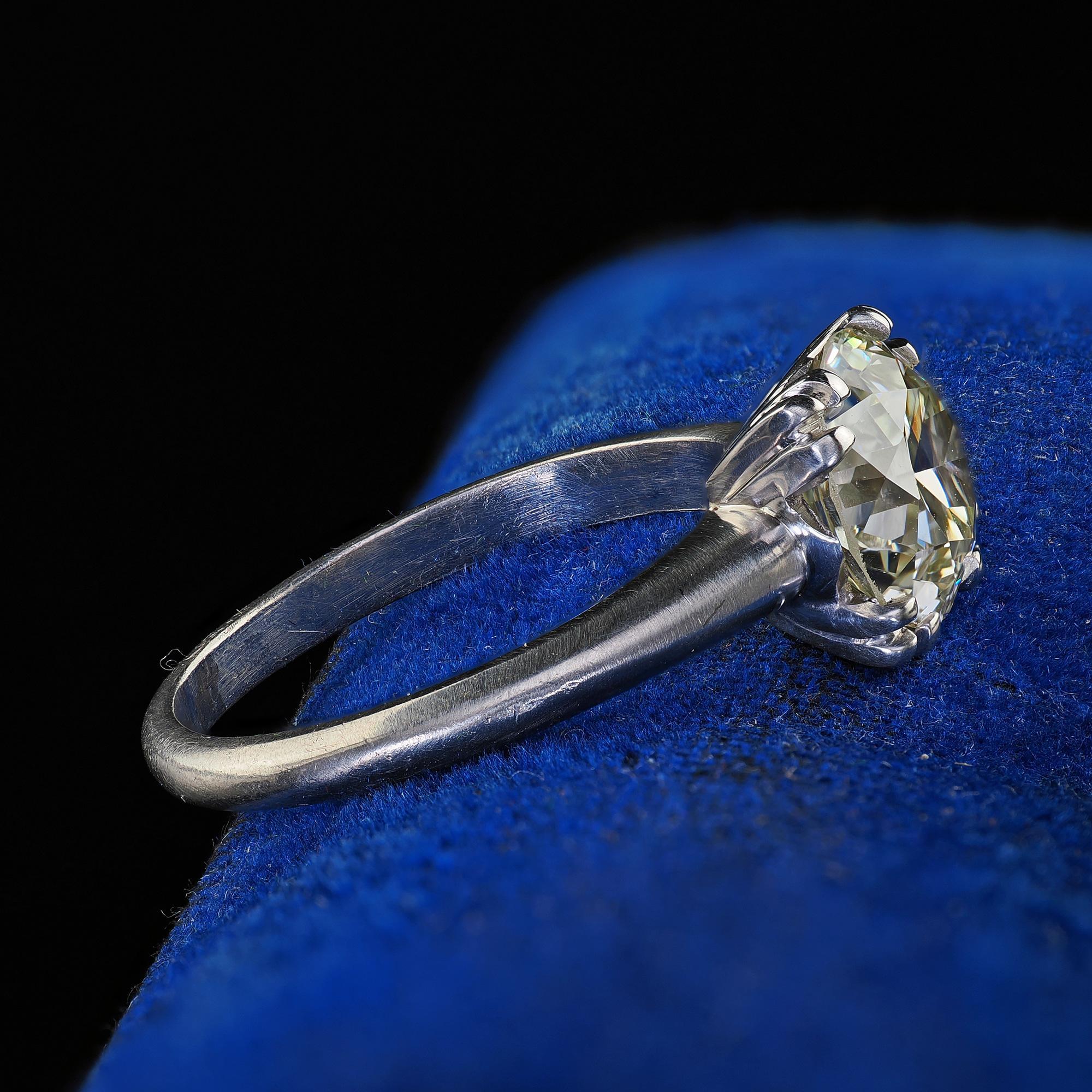 Antiker Art Deco Platin Alt Europäischer Diamant Classic Verlobungsring - GIA (Alteuropäischer Schliff) im Angebot
