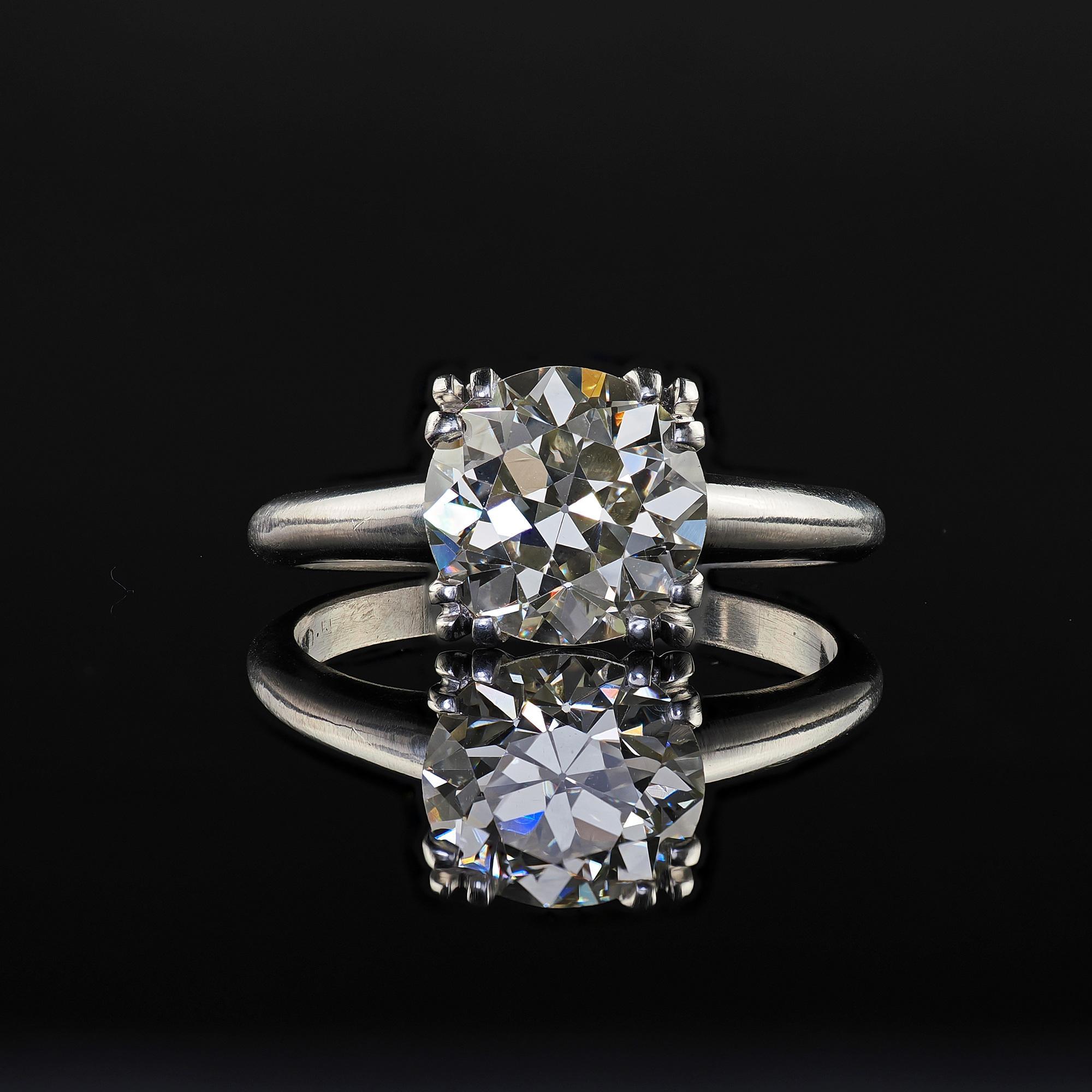 Antiker Art Deco Platin Alt Europäischer Diamant Classic Verlobungsring - GIA im Angebot 1