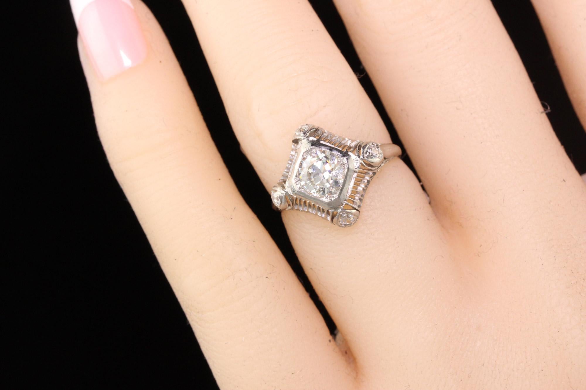 Antique Art Deco Platinum Old European Diamond Filigree Engagement Ring In Good Condition For Sale In Great Neck, NY