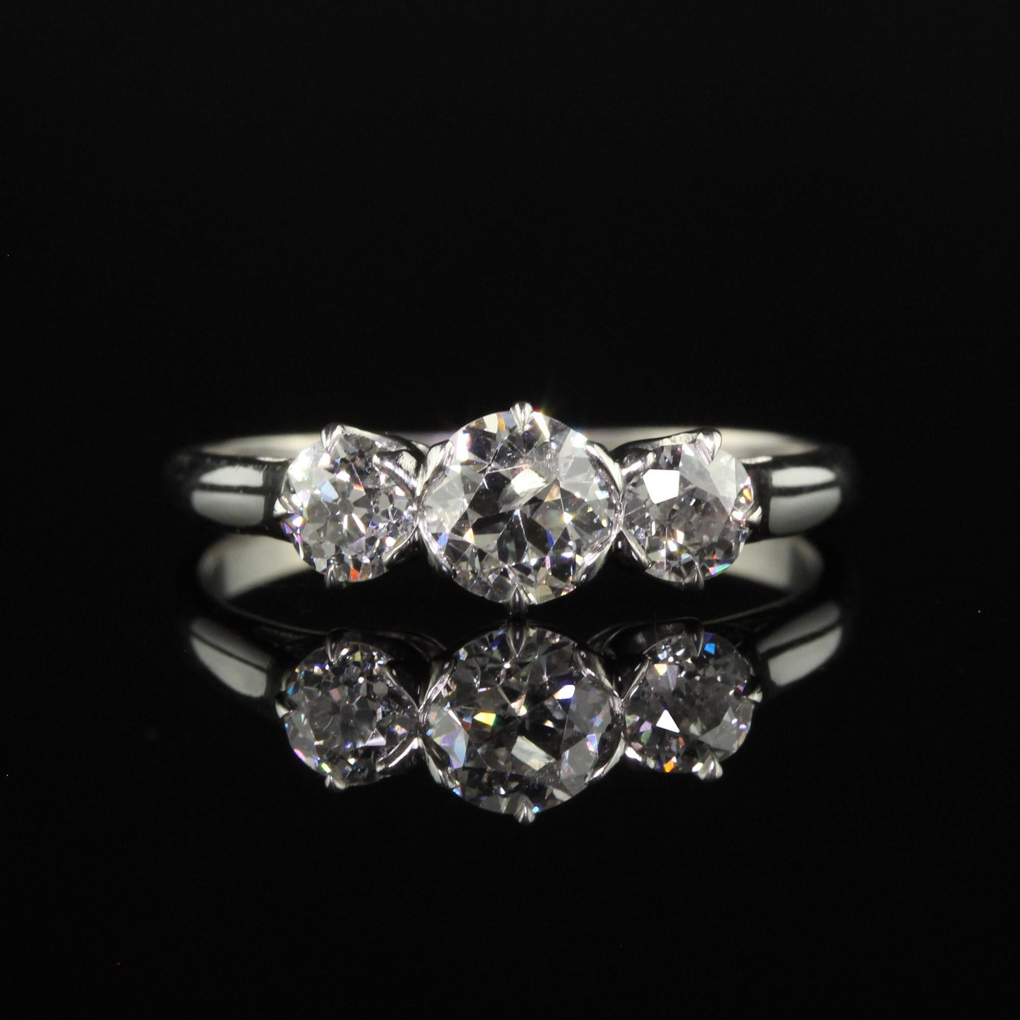 Antique Art Deco Platinum Old European Diamond Three Stone Ring In Good Condition In Great Neck, NY