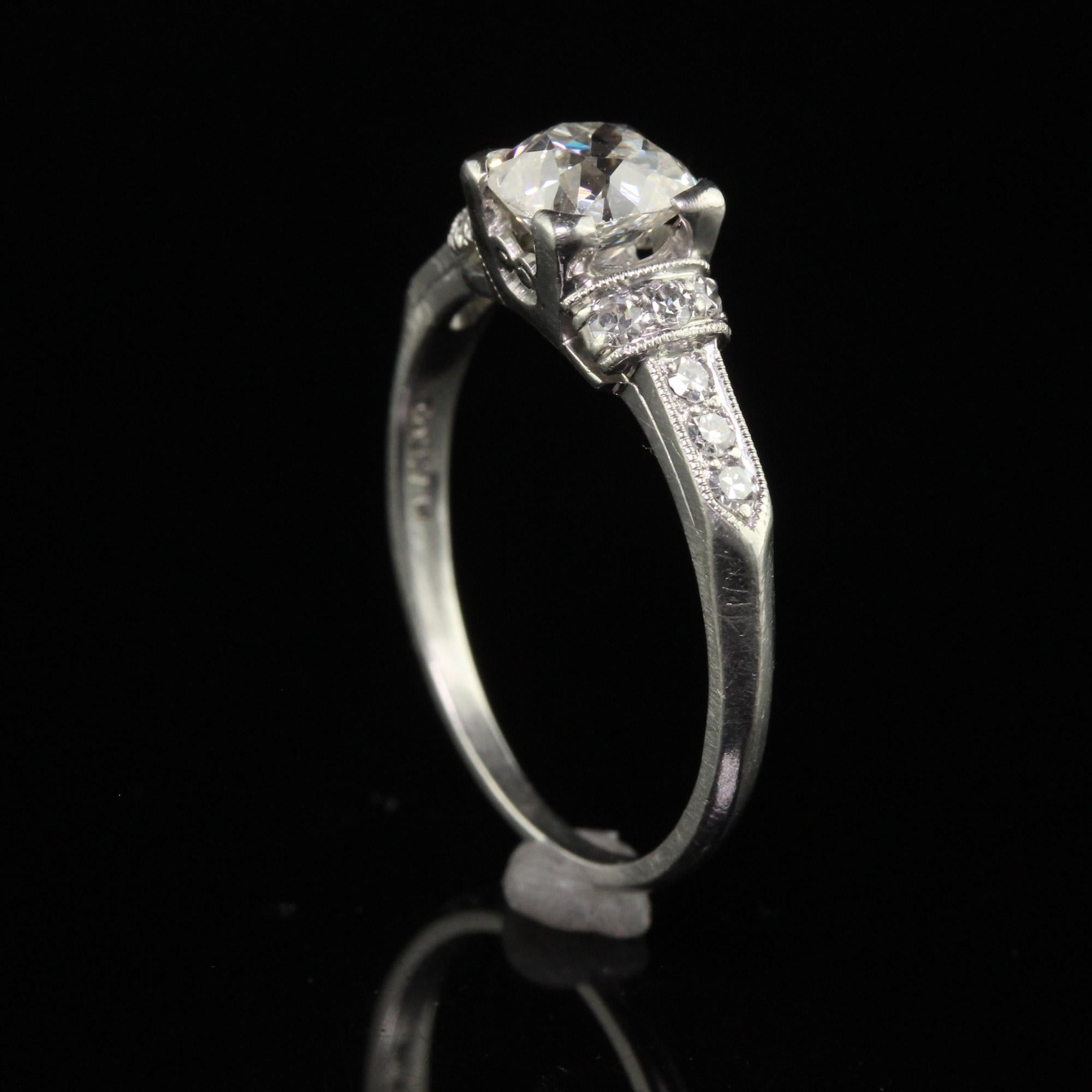 Antiker Art-Déco-Verlobungsring aus Platin mit Diamanten im alten Minenschliff - GIA Damen