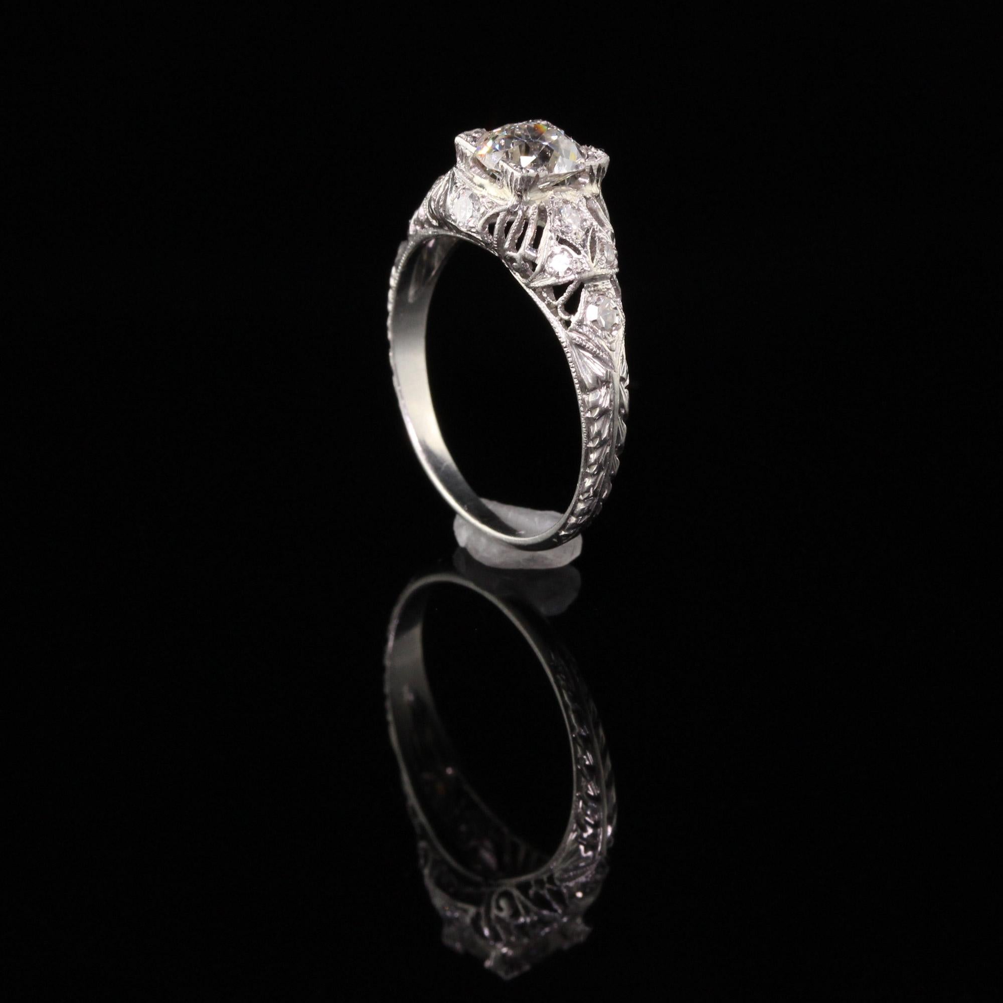 Women's Antique Art Deco Platinum Old Mine Diamond Engagement Ring