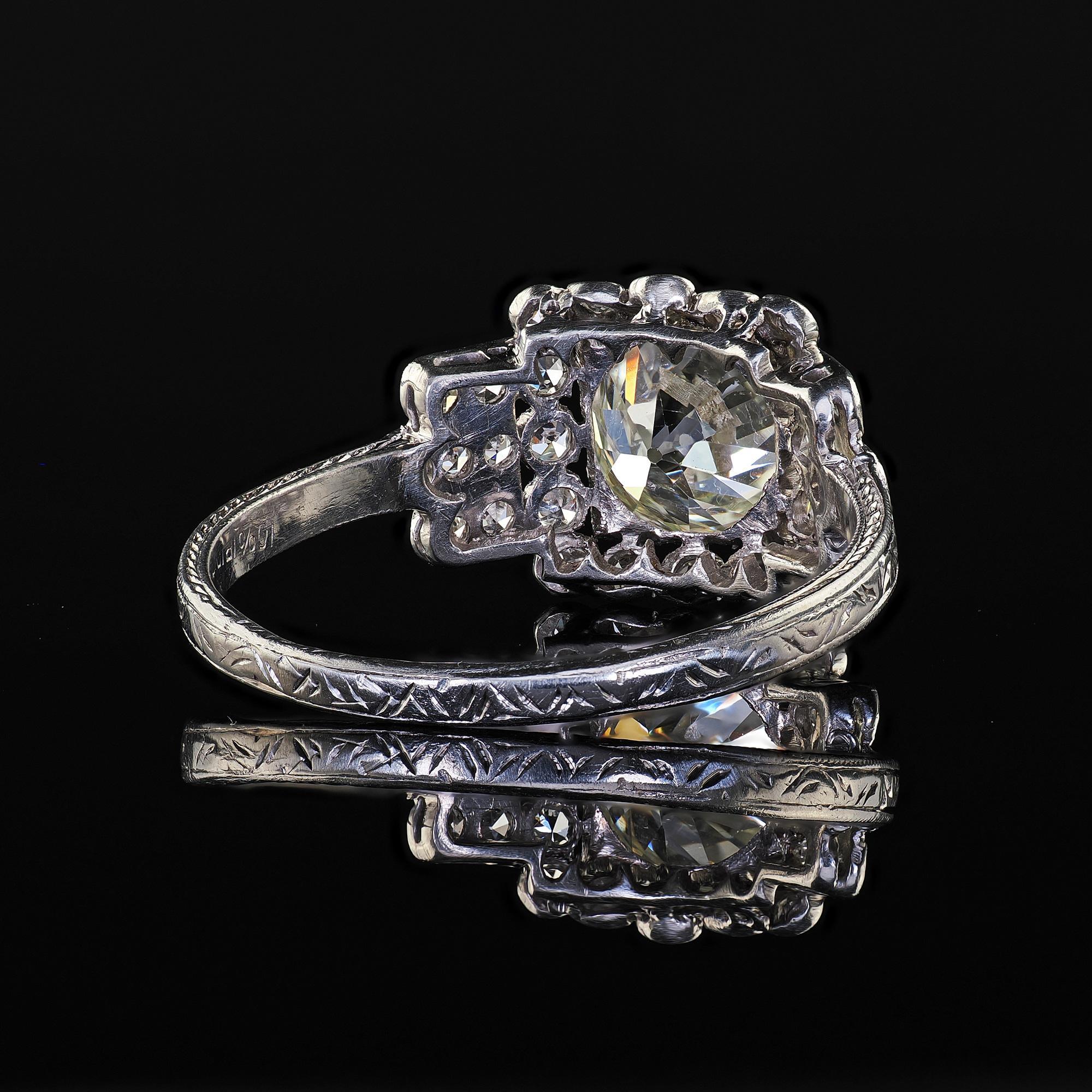 Antiker Art Deco Platin-Verlobungsring mit Diamanten im alten Minenschliff - GIA im Angebot 1